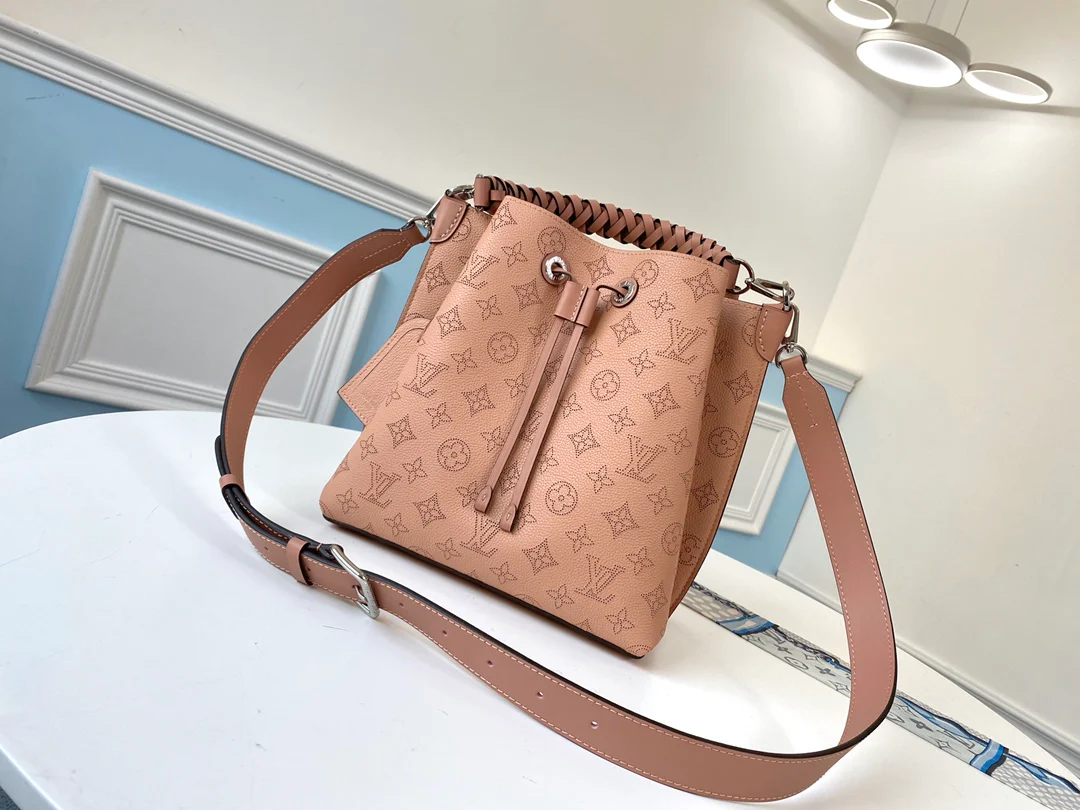 m55801-LV-muria-bucket bag-pink
