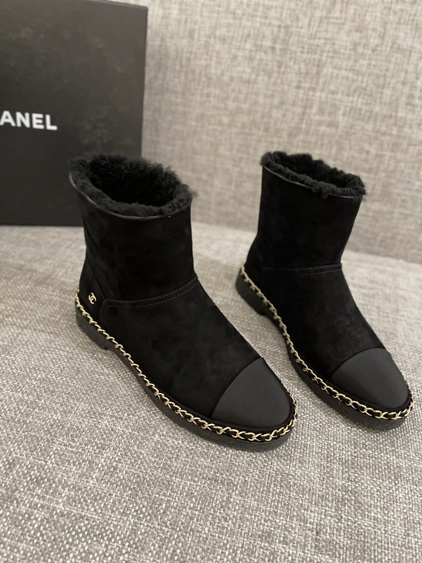 Chanel - Шерстяные зимние сапоги