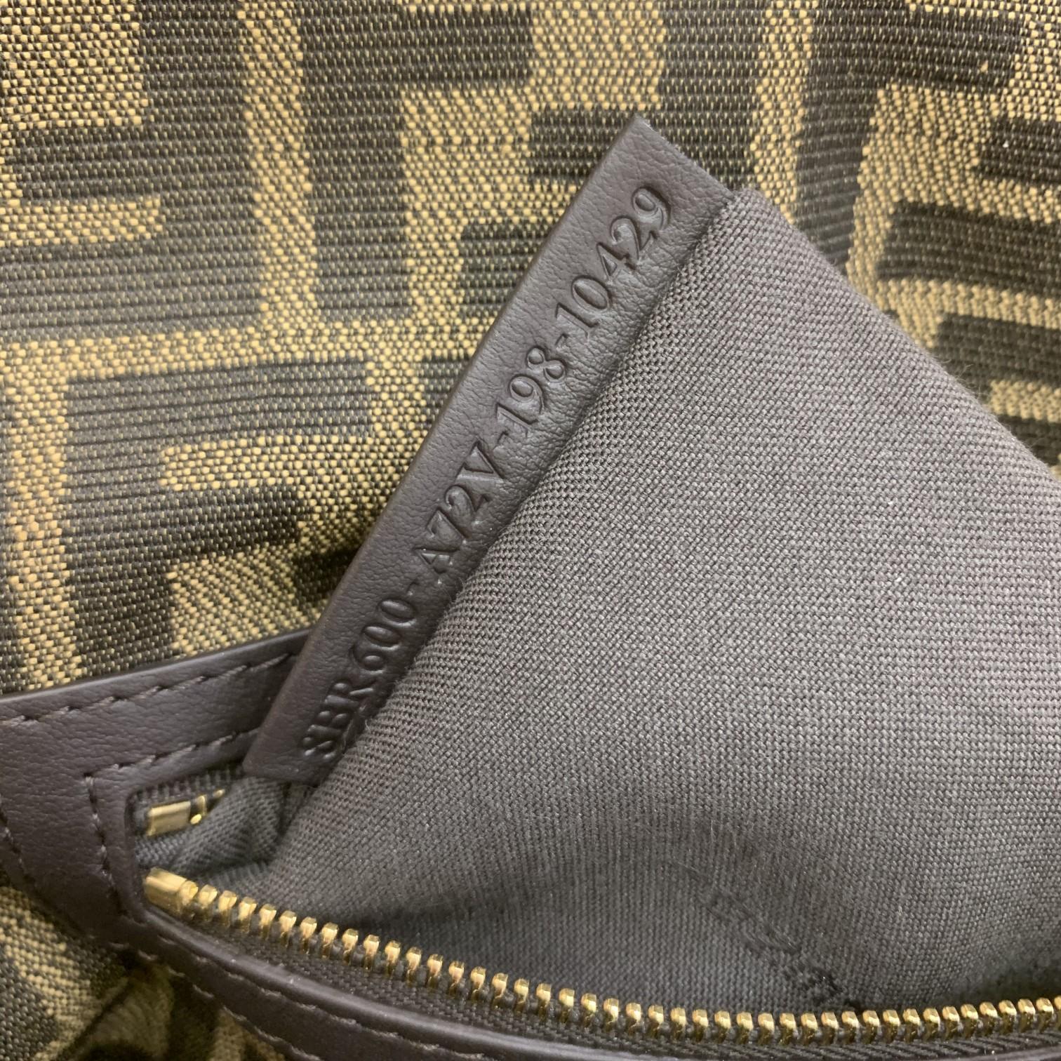 Сумка Fendi Baguette Medium Monogram - 2