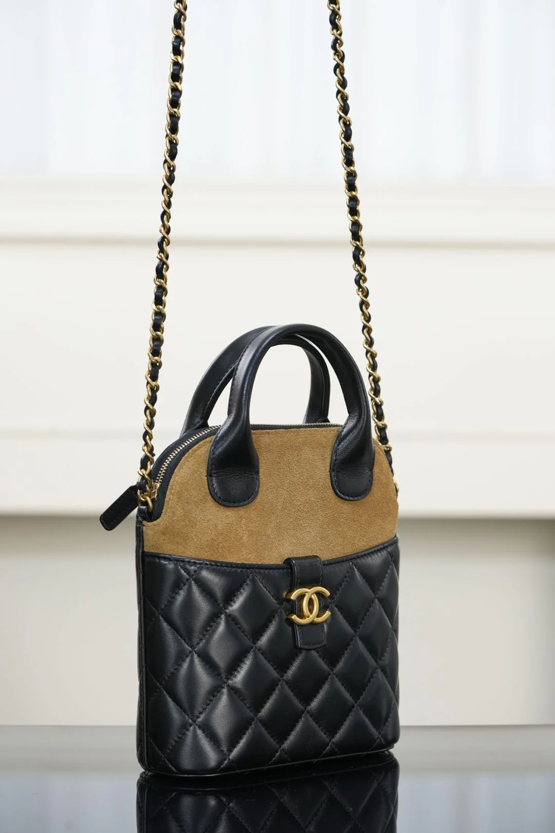 Замшевая сумка Chanel