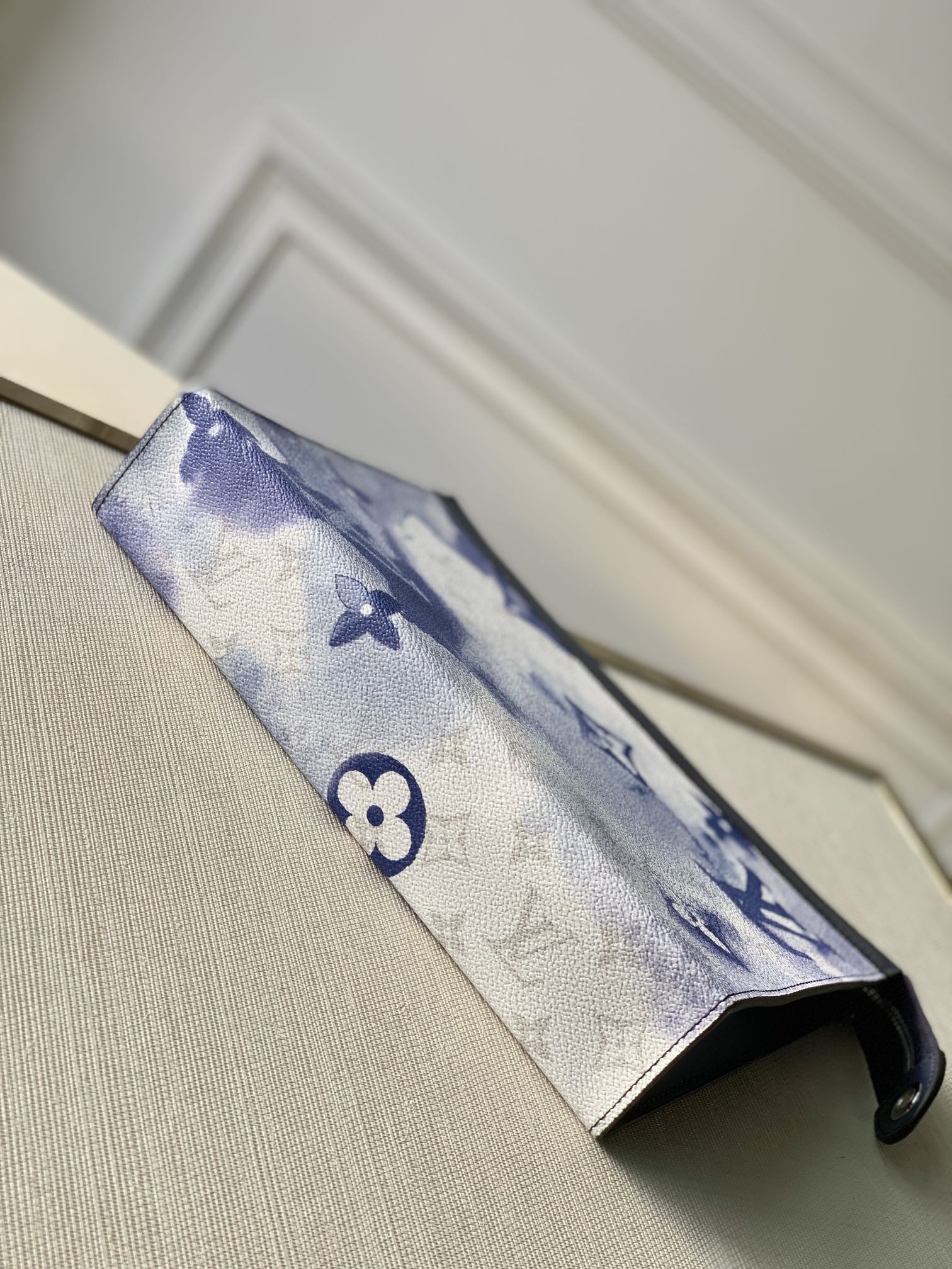 lv-m80460-Синяя серия клатчей