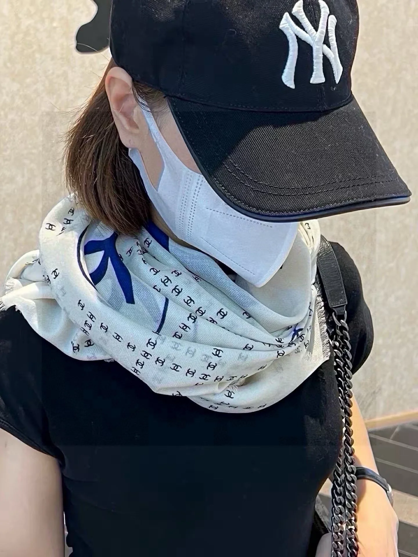 Шарф Chanel Double C Mesh Scarf 2024 - 140-140