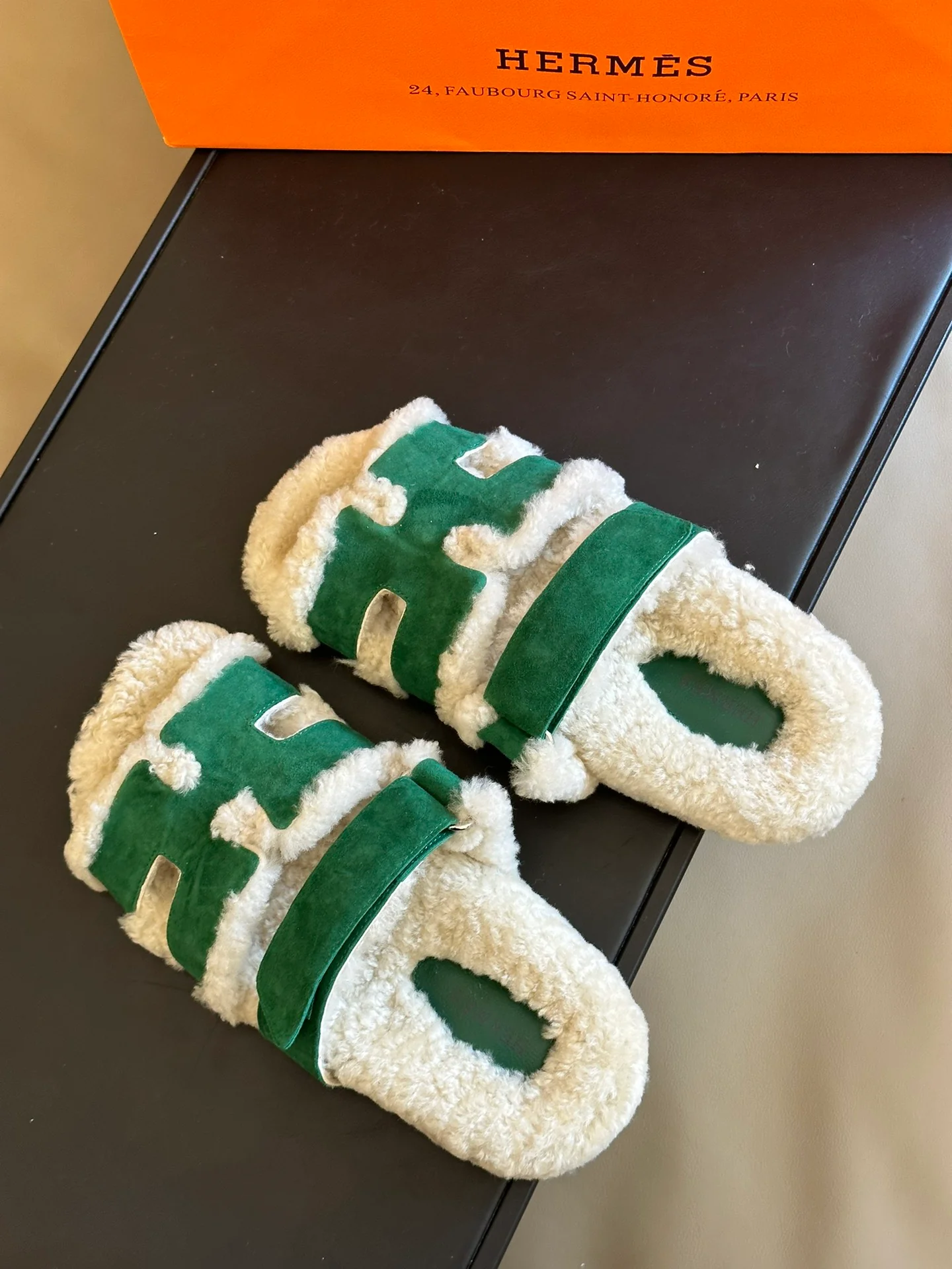 Тапочки Hermes Second Uncle 2024 — зеленые