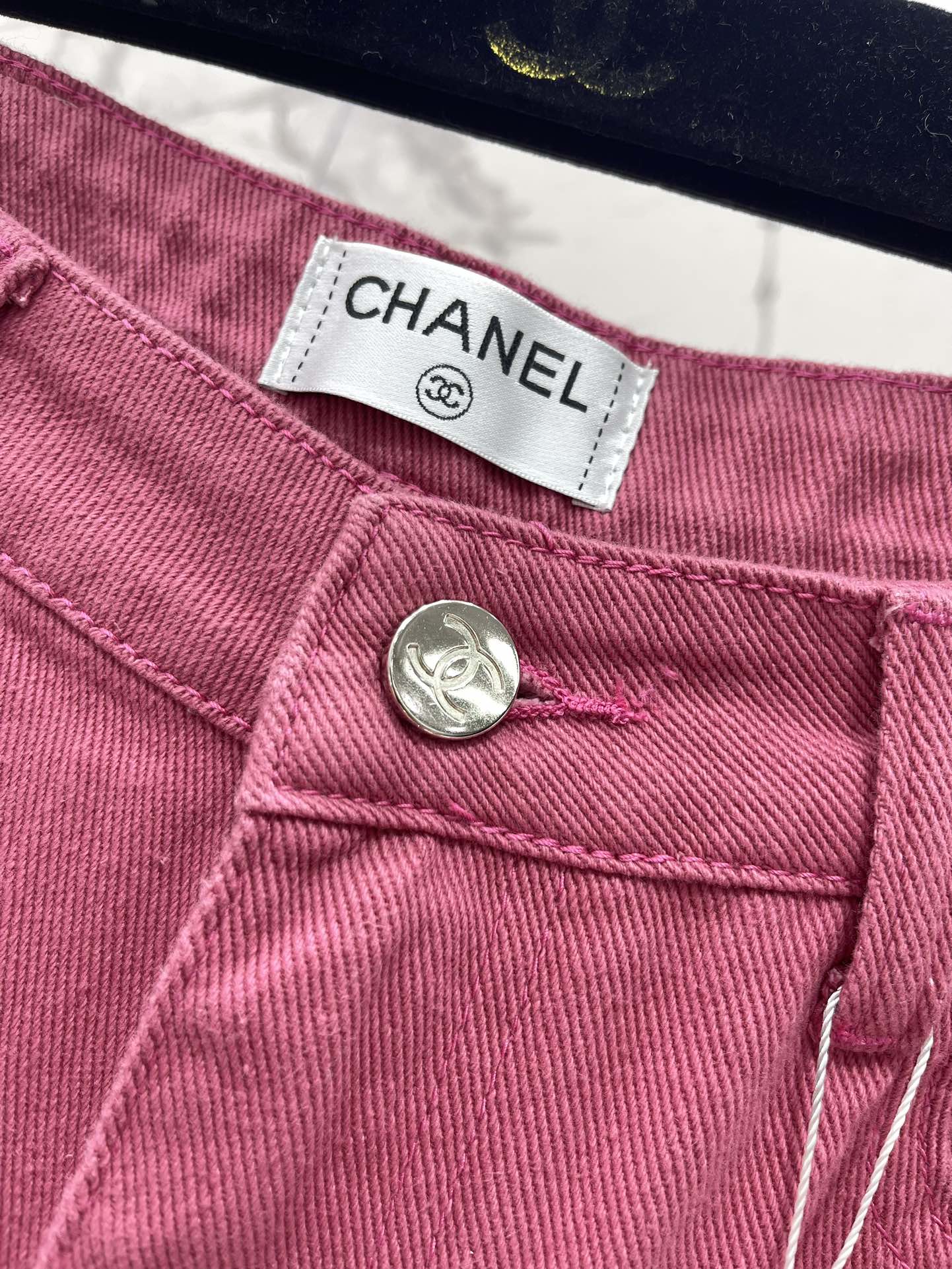 Джинсы прямого кроя Chanel 2403 со звездным узором