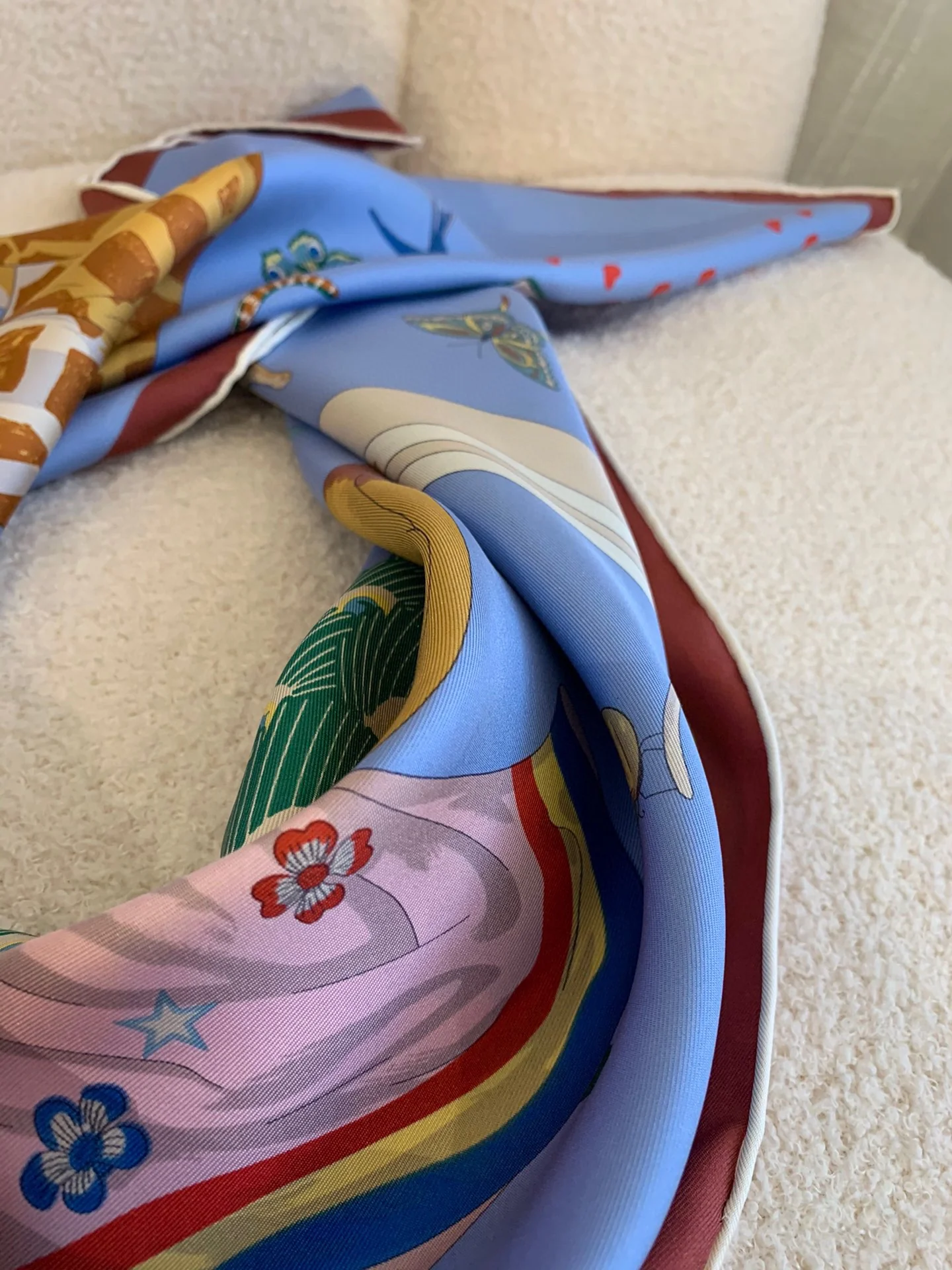 Hermes - Аромат лаванды - 90 шелковых шарфов