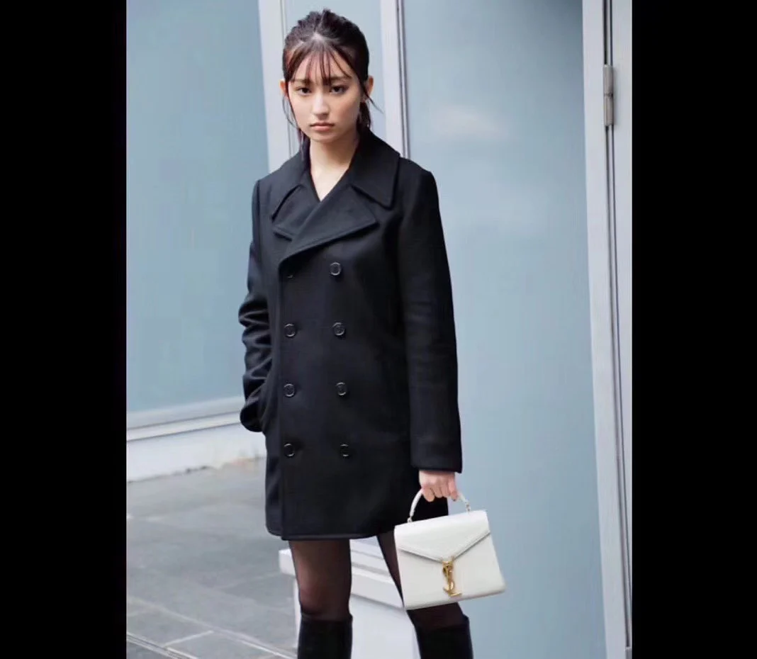 YSL Cassandra Mini 20cm - Body Sharing