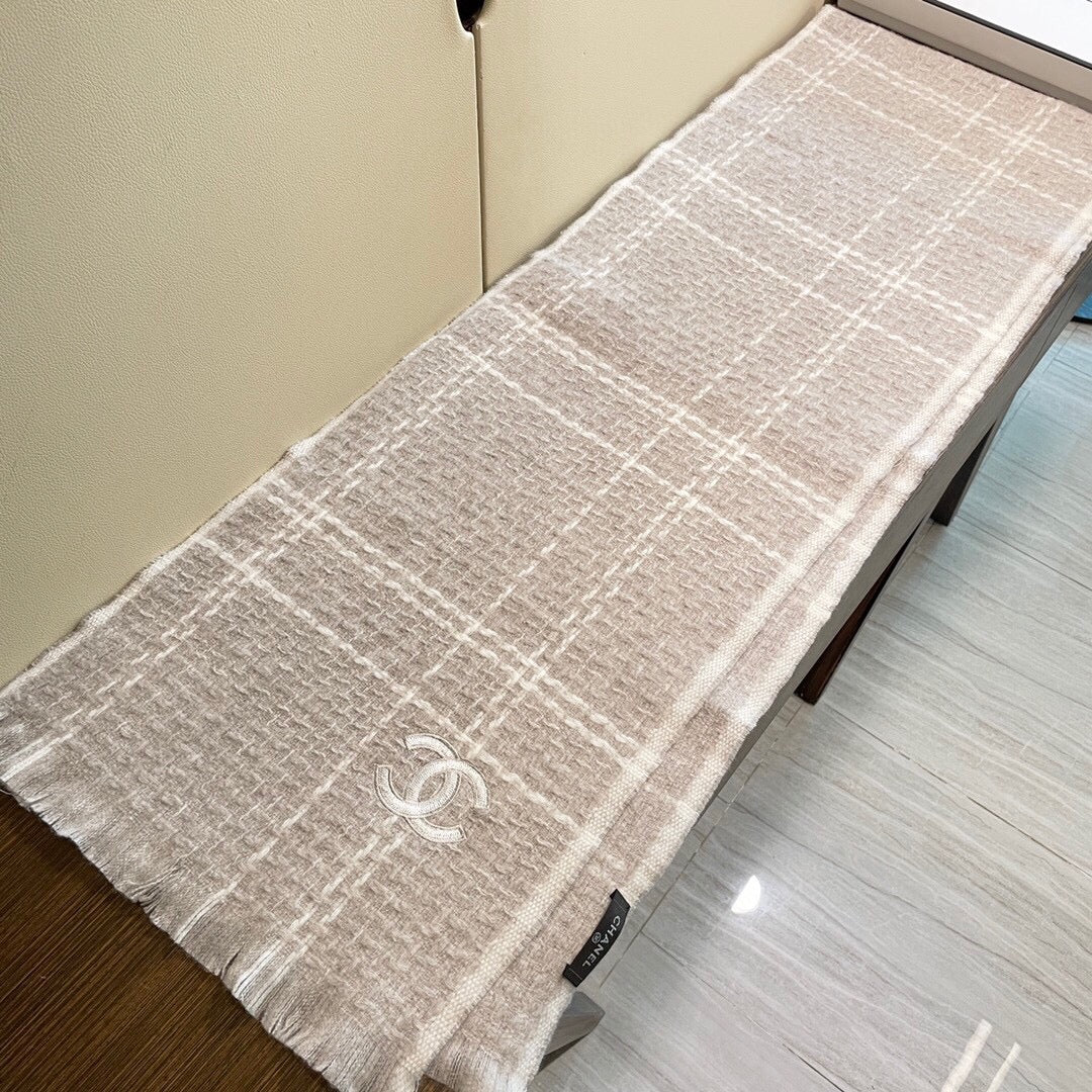 Шарф Chanel в клетку с серебряной нитью - 45 см - 200 см - 100% кашемир