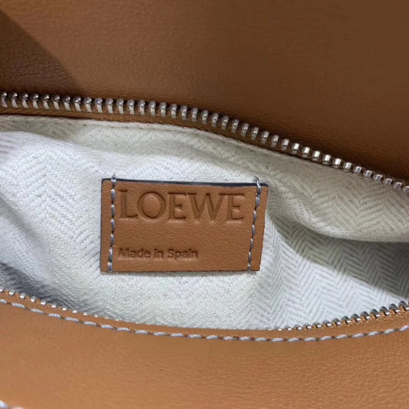 Сумка Loewe Puzzle Bag из телячьей кожи, коллекция весна/лето 2019 - 7