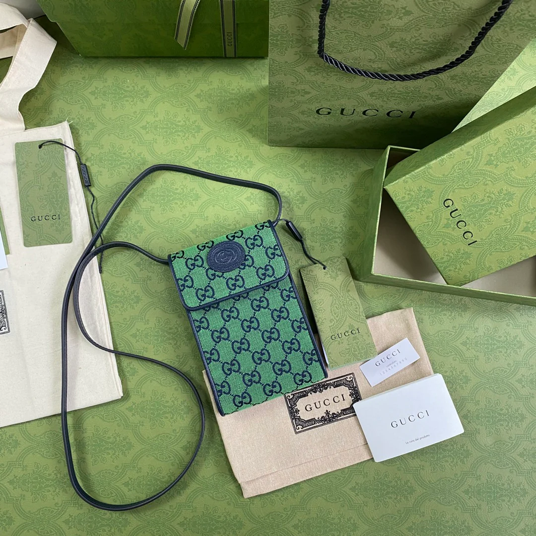 Сумка для мобильного телефона Gucci из серии Marmont — зеленая — 11-5-18-3-5 см