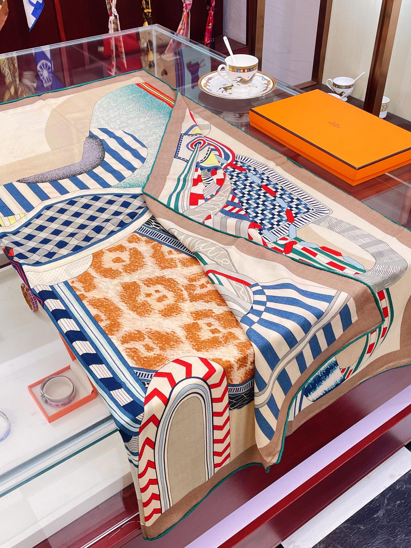 Шарф Hermes Fantasy Saddle Square Scarf - 140 см - 70% кашемир - 30% шелк