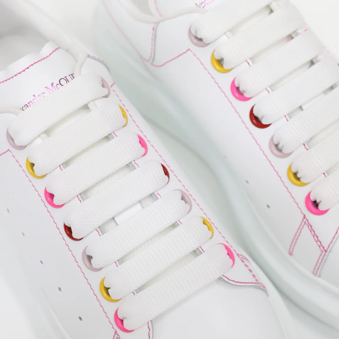 McQueen - Классические белые кроссовки - Розовые полоски