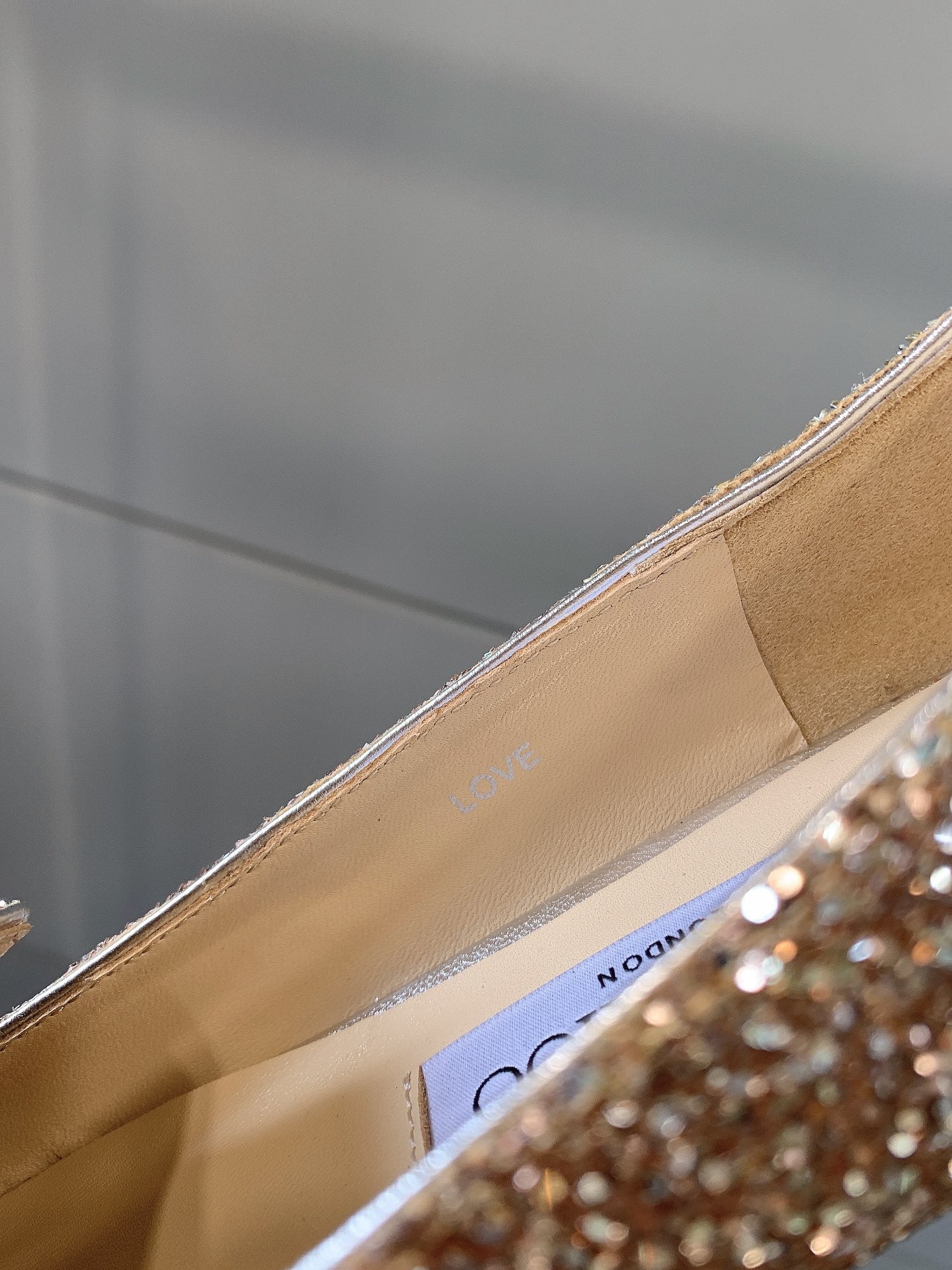 Блестящие балетки Джимми с острым носком