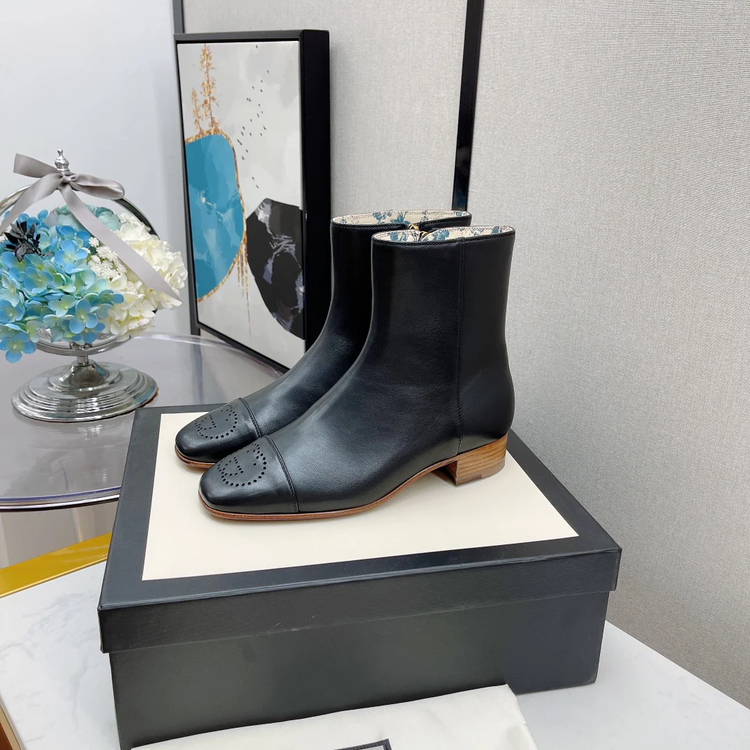 кожаные сапоги Gucci на низком каблуке