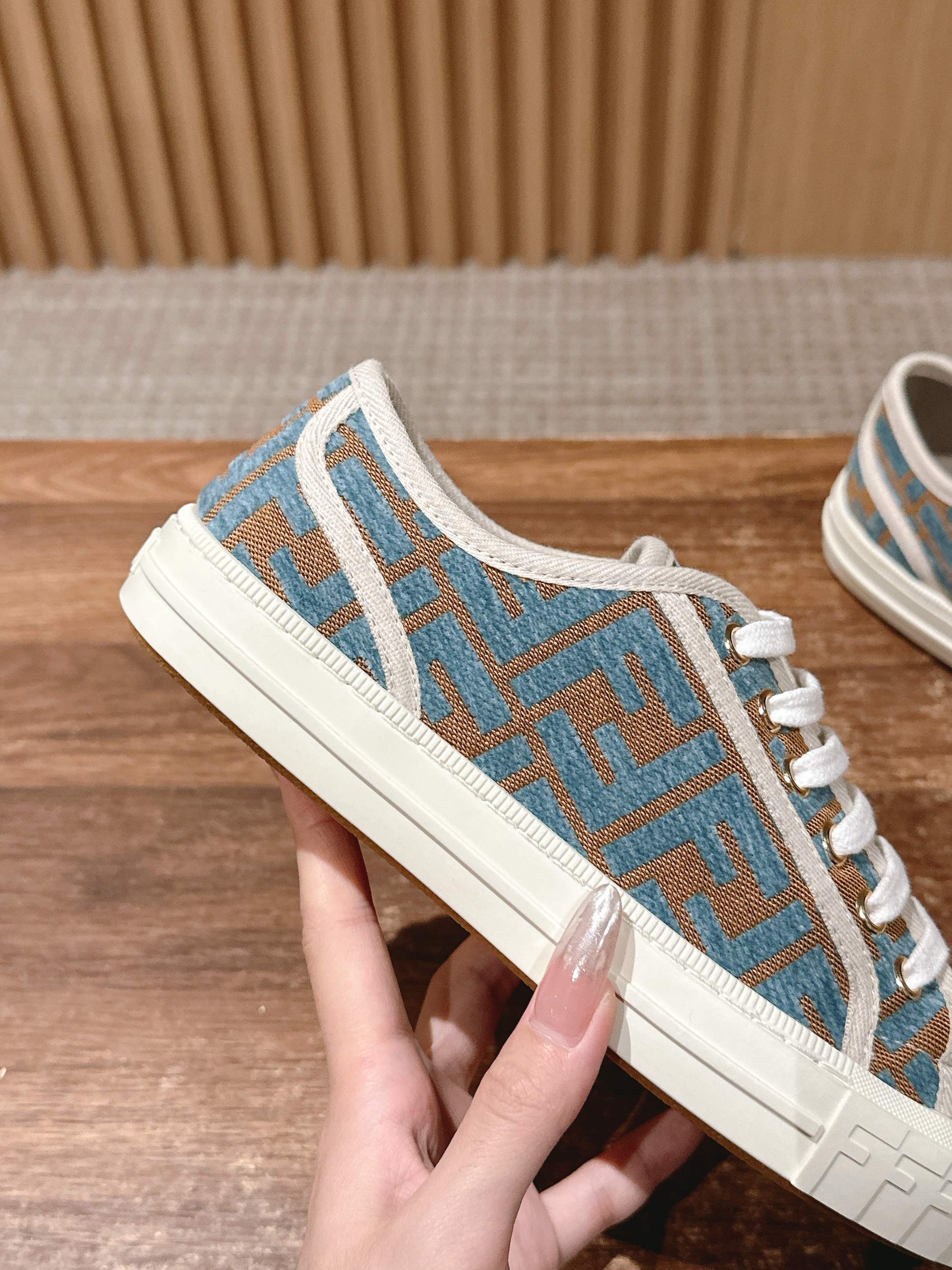 Кед Fendi - Повседневные балетки - Серые