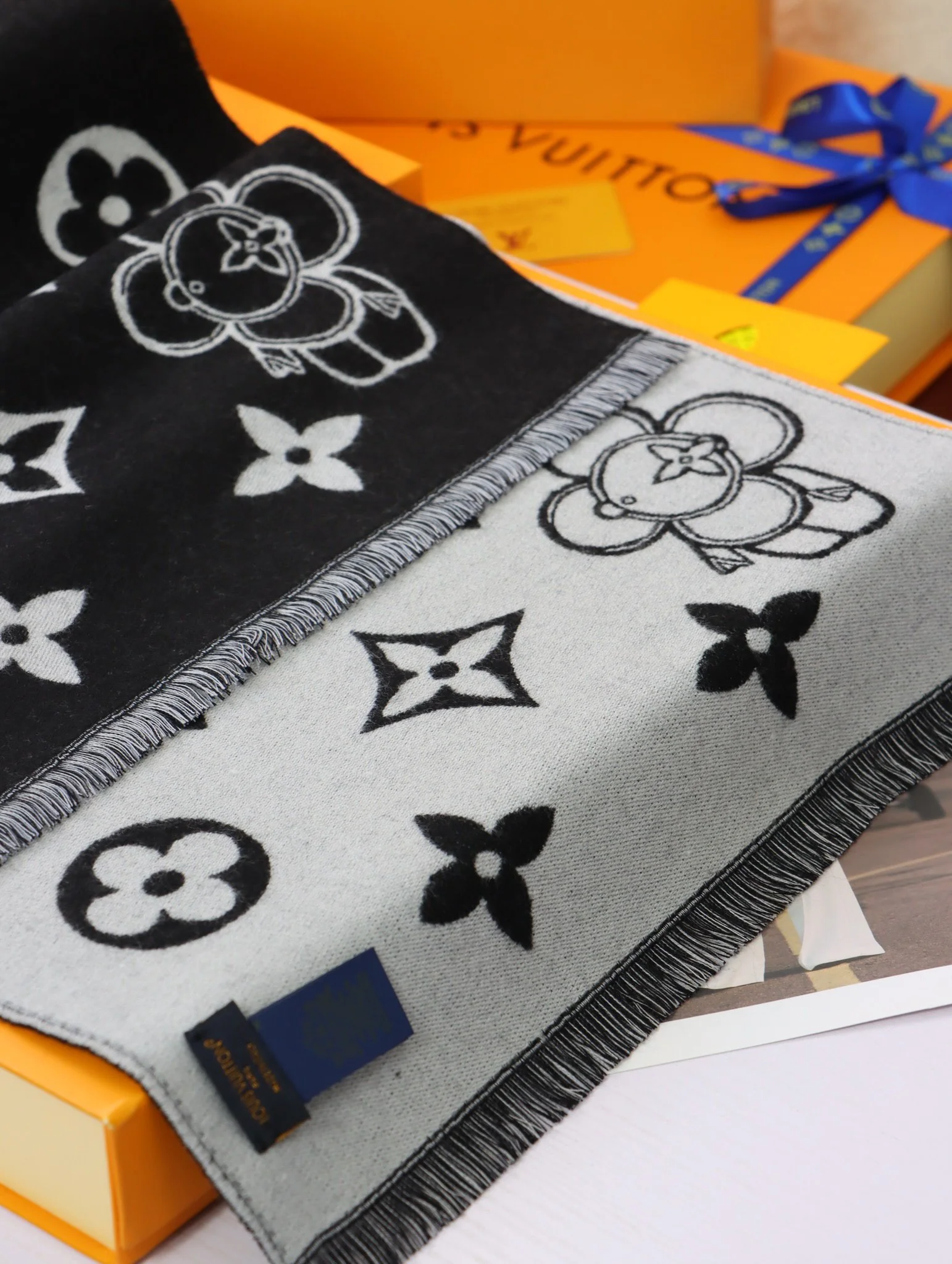 LV-100 - Шарф из овечьей шерсти, 34 (180 см), черный