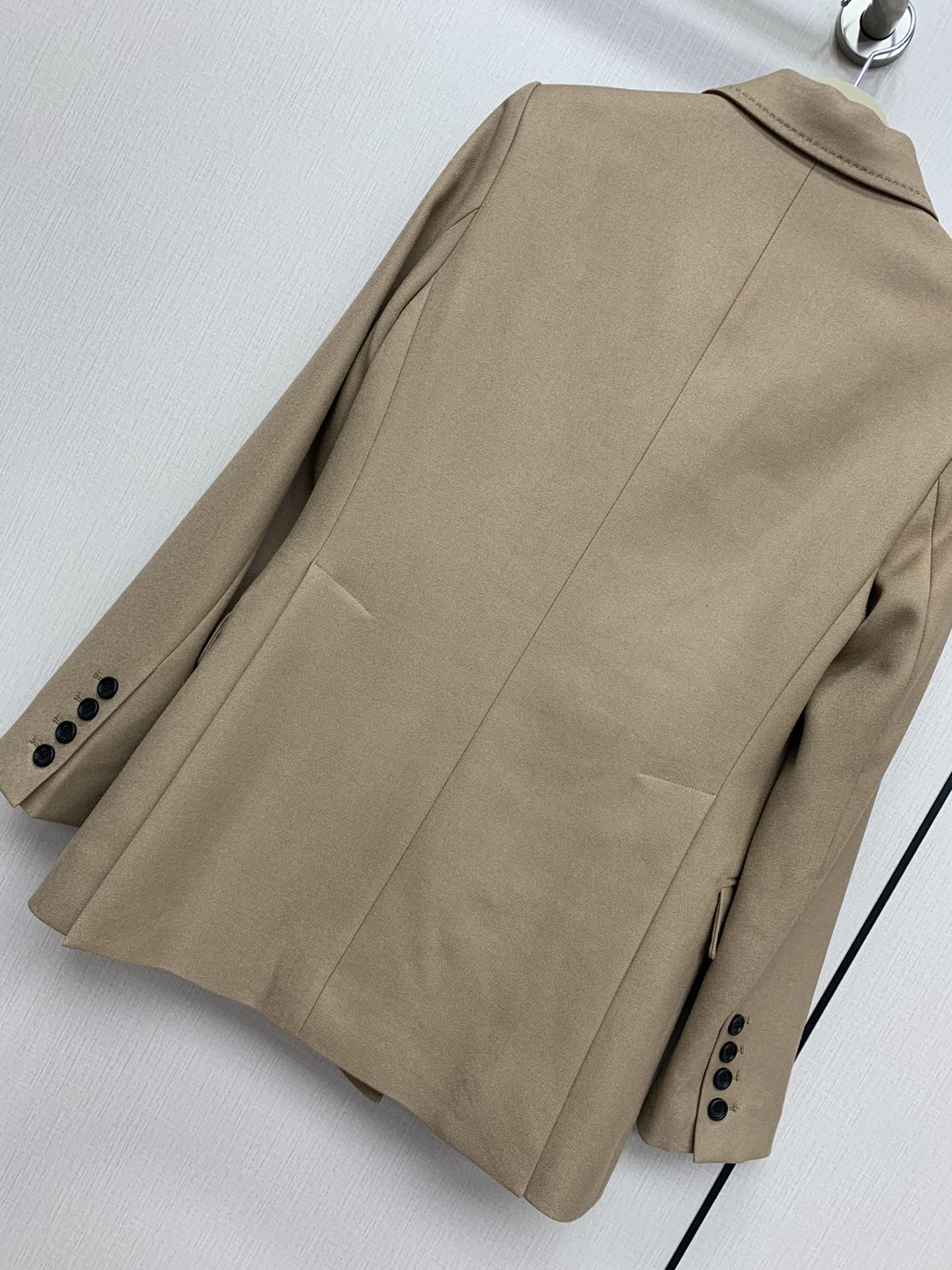 Burberry - 2403-24 Новый костюм для ранней весны - Топ