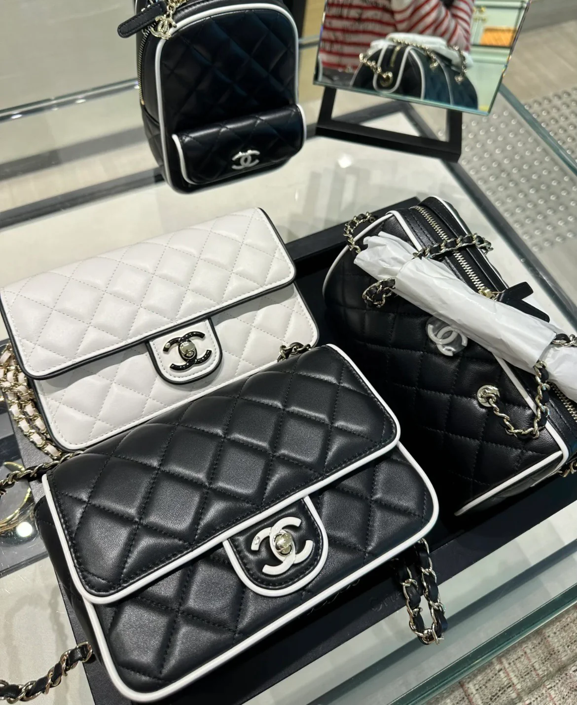 Chanel 25p Panda Square Fat Man Black