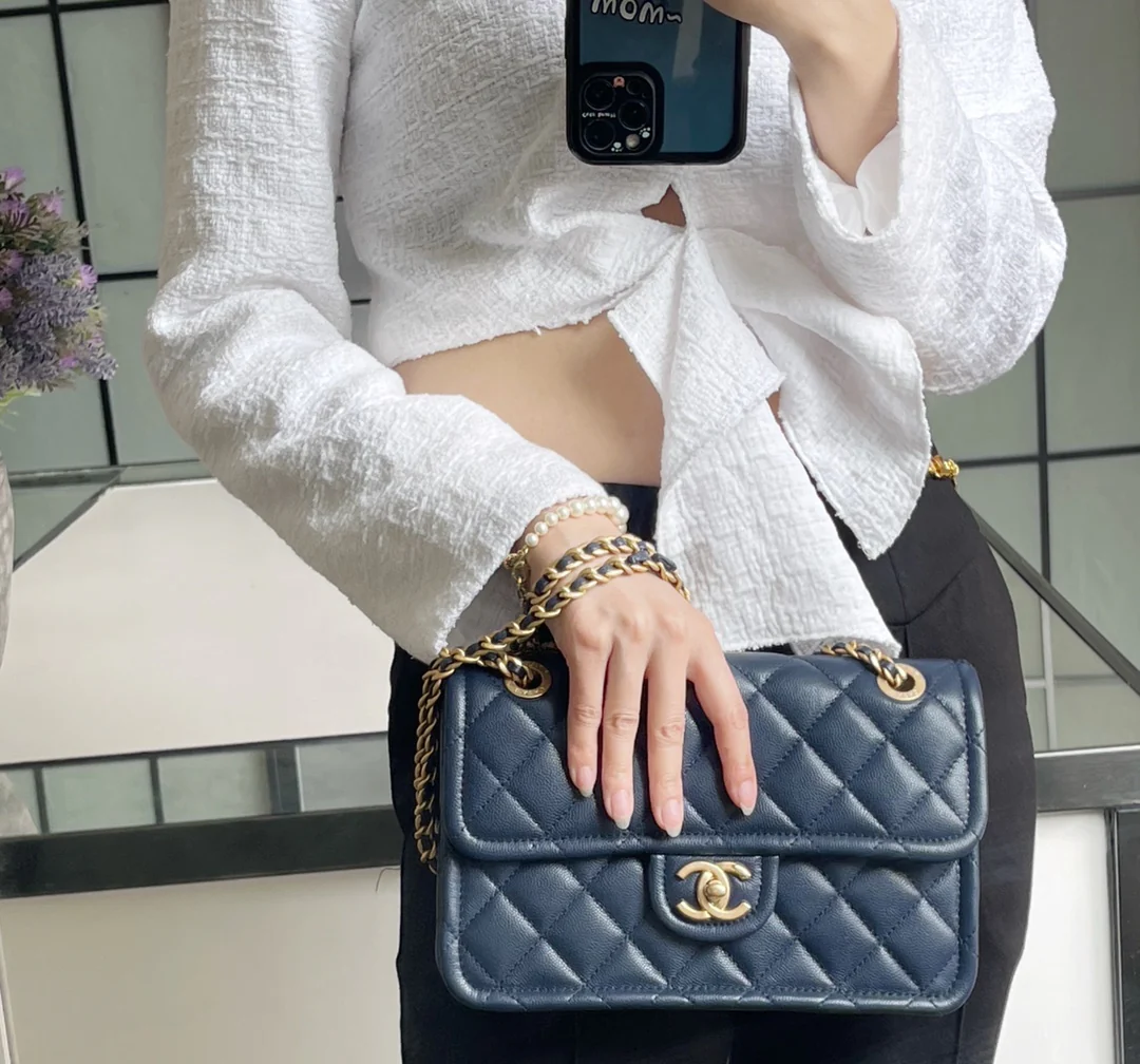 Булочка из тофу от Шанель