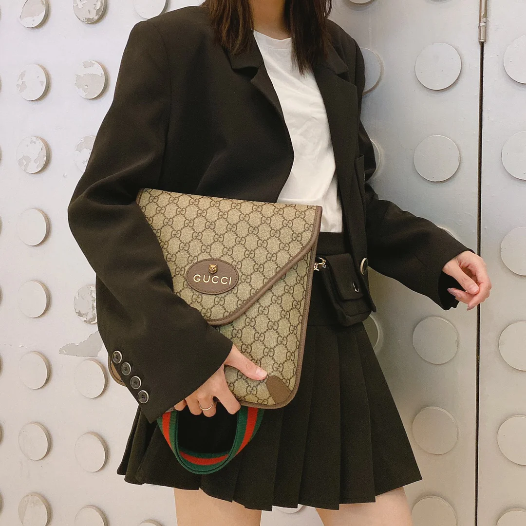 Gucci-老花斜背包