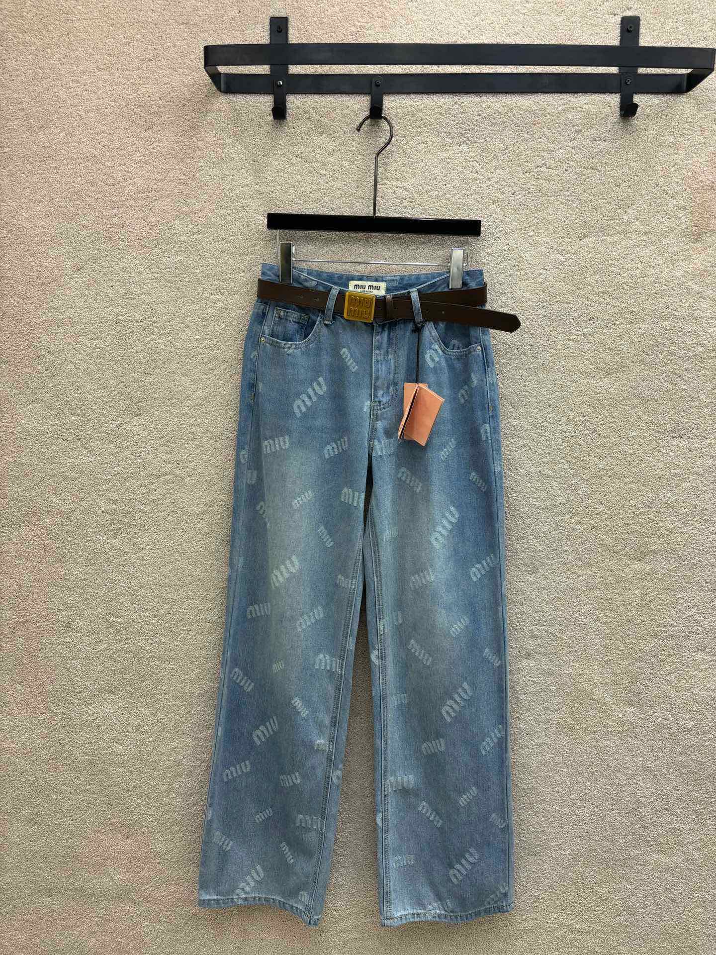 Miu Miu 2404 - Джинсы прямого кроя с поясом