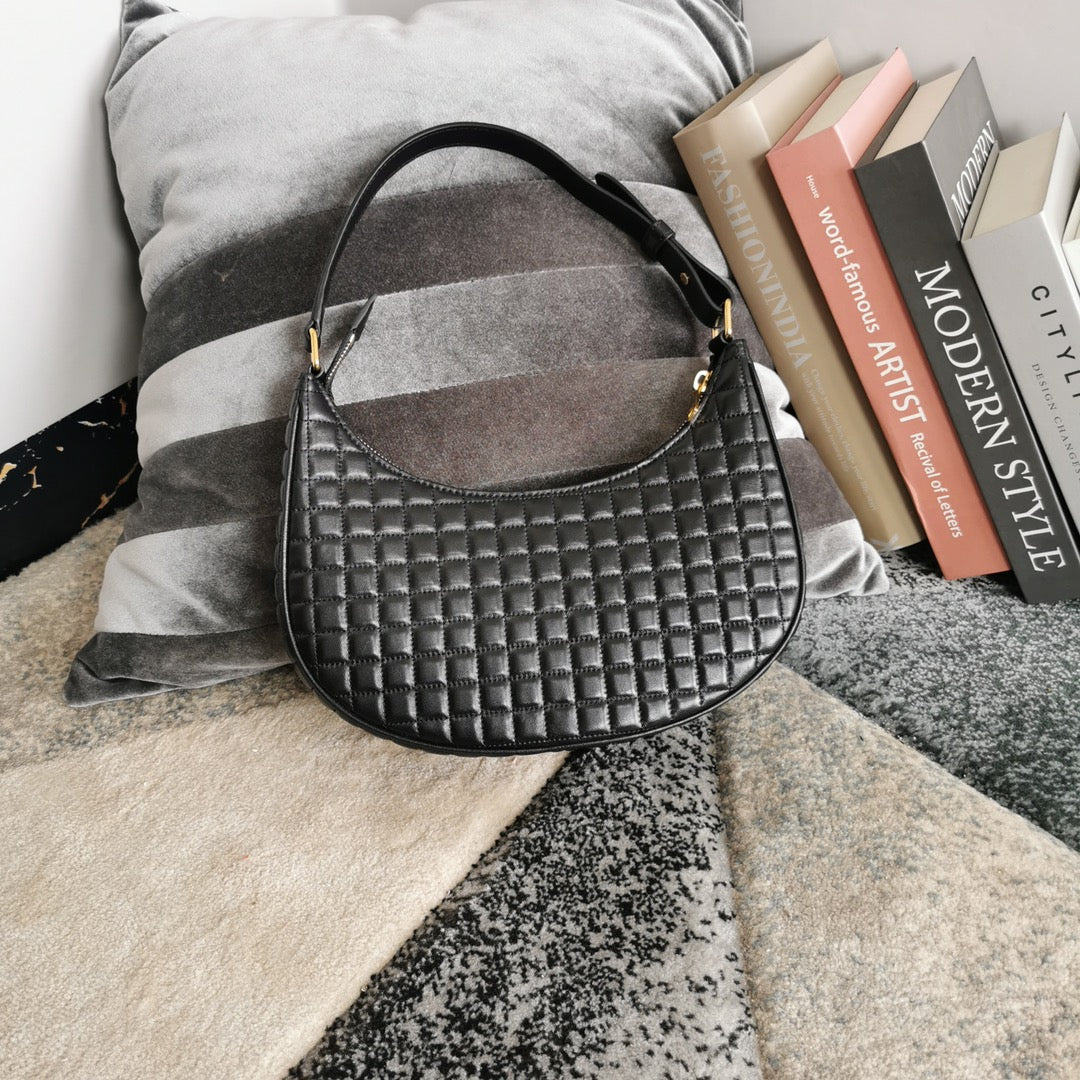 Сумка через плечо Celine Ava - клетчатый узор из овечьей кожи - черная
