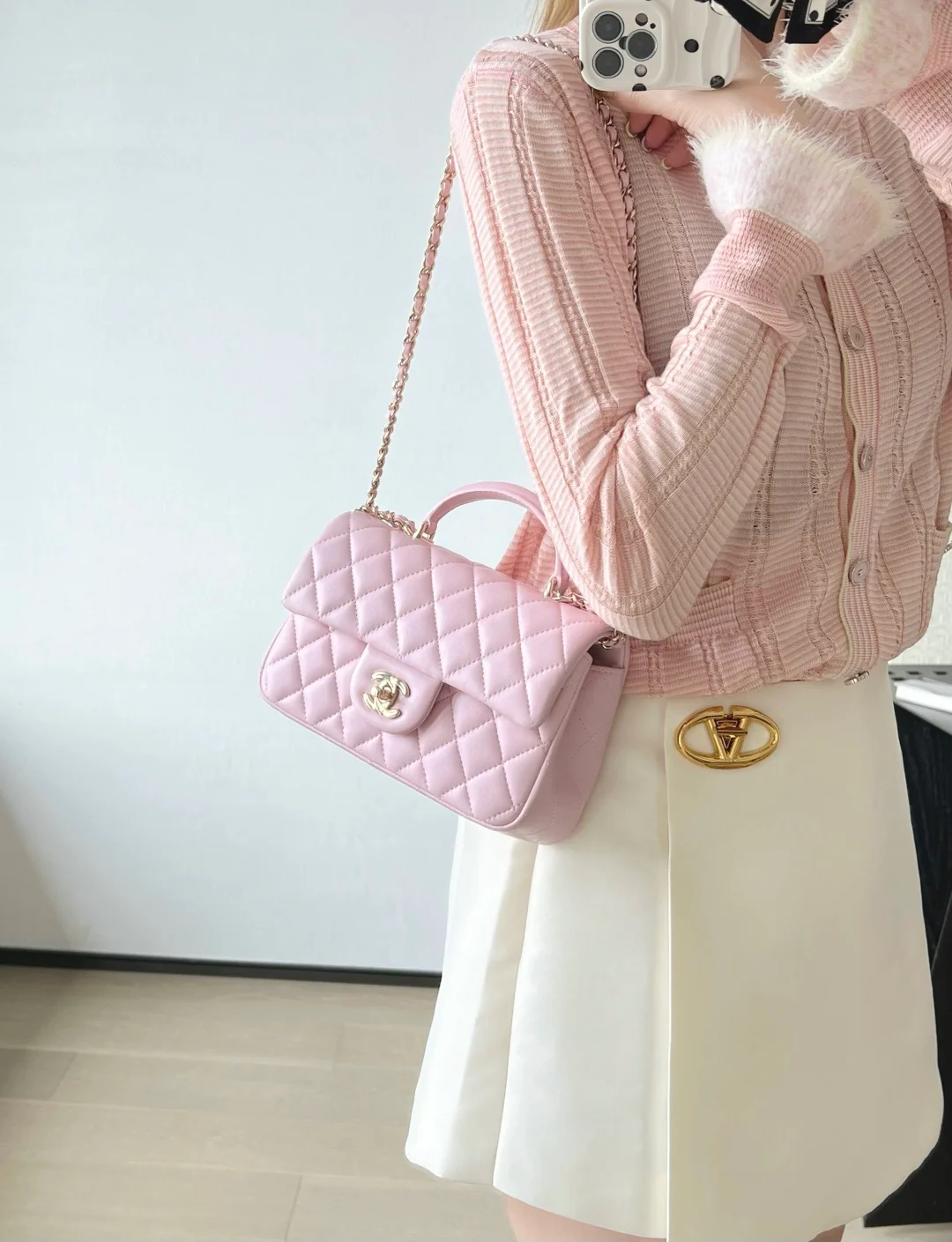 Chanel - Большая сумка - Светло-розовая - Светло-золотистая пряжка