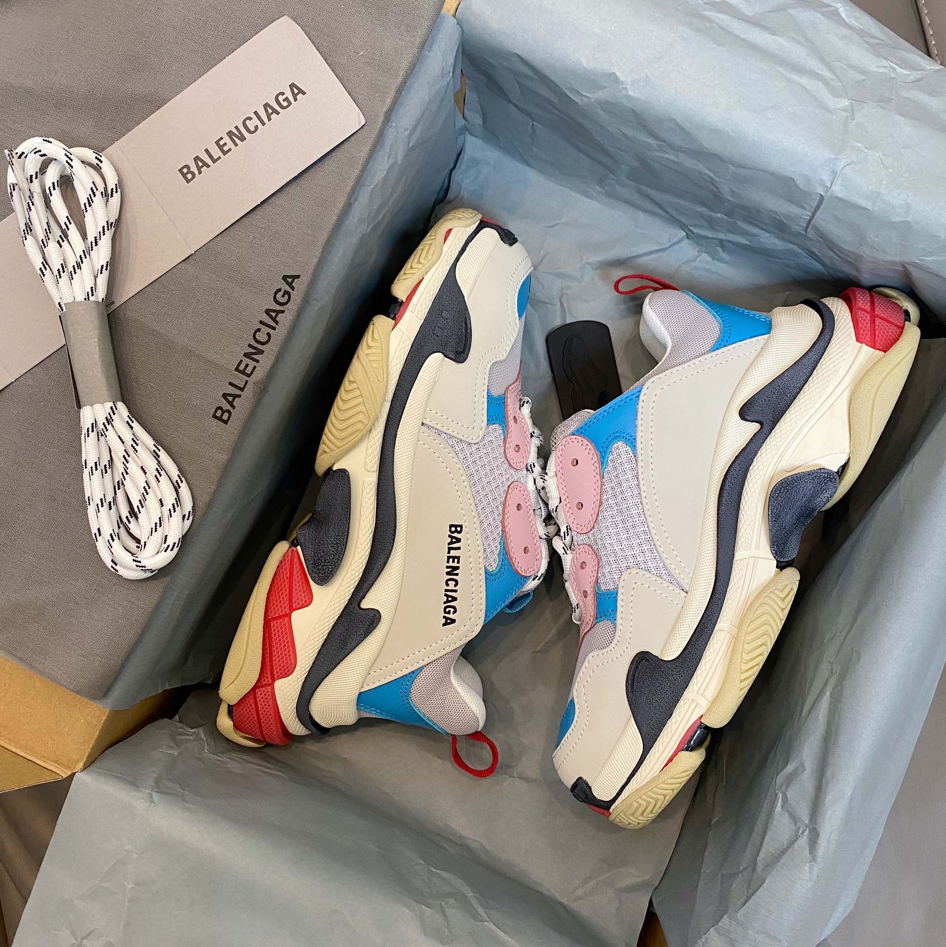 Кроссовки Balenciaga Triple - 1