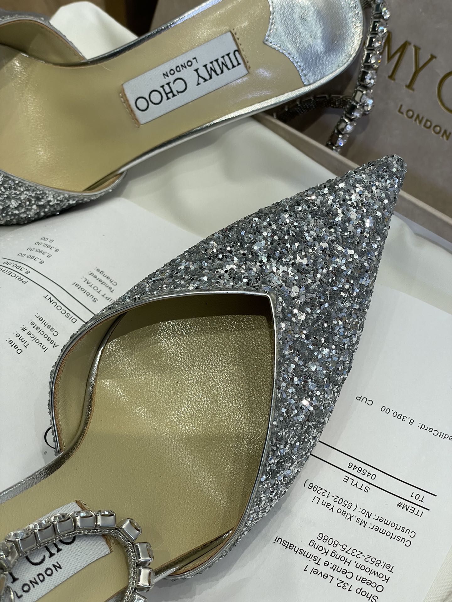 Jimmy - Весна/Лето 2022 - Цепочка на щиколотку со стразами - Туфли на высоком каблуке с острым носком