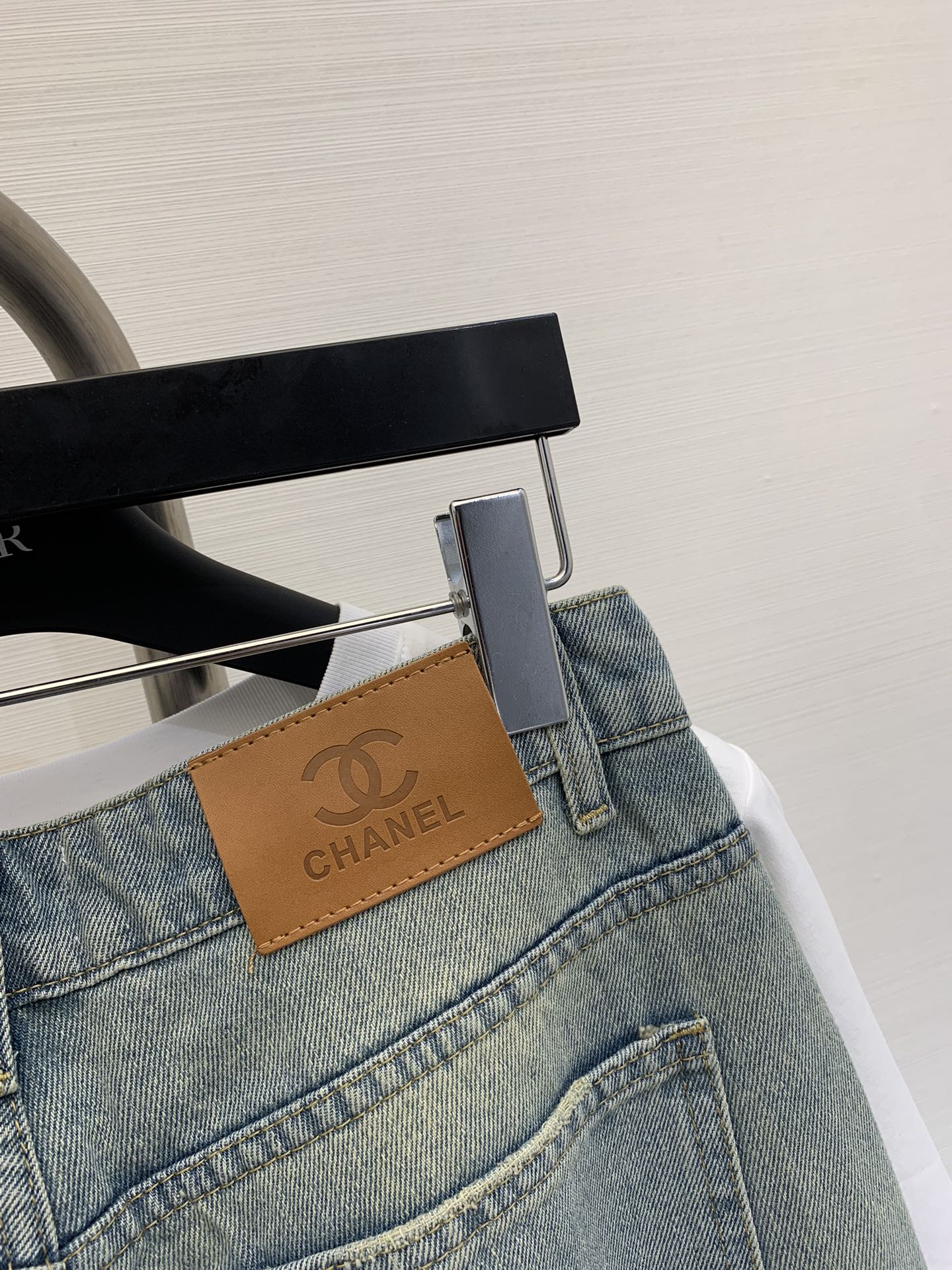 Джинсы Chanel 2403 в китайском стиле ретро