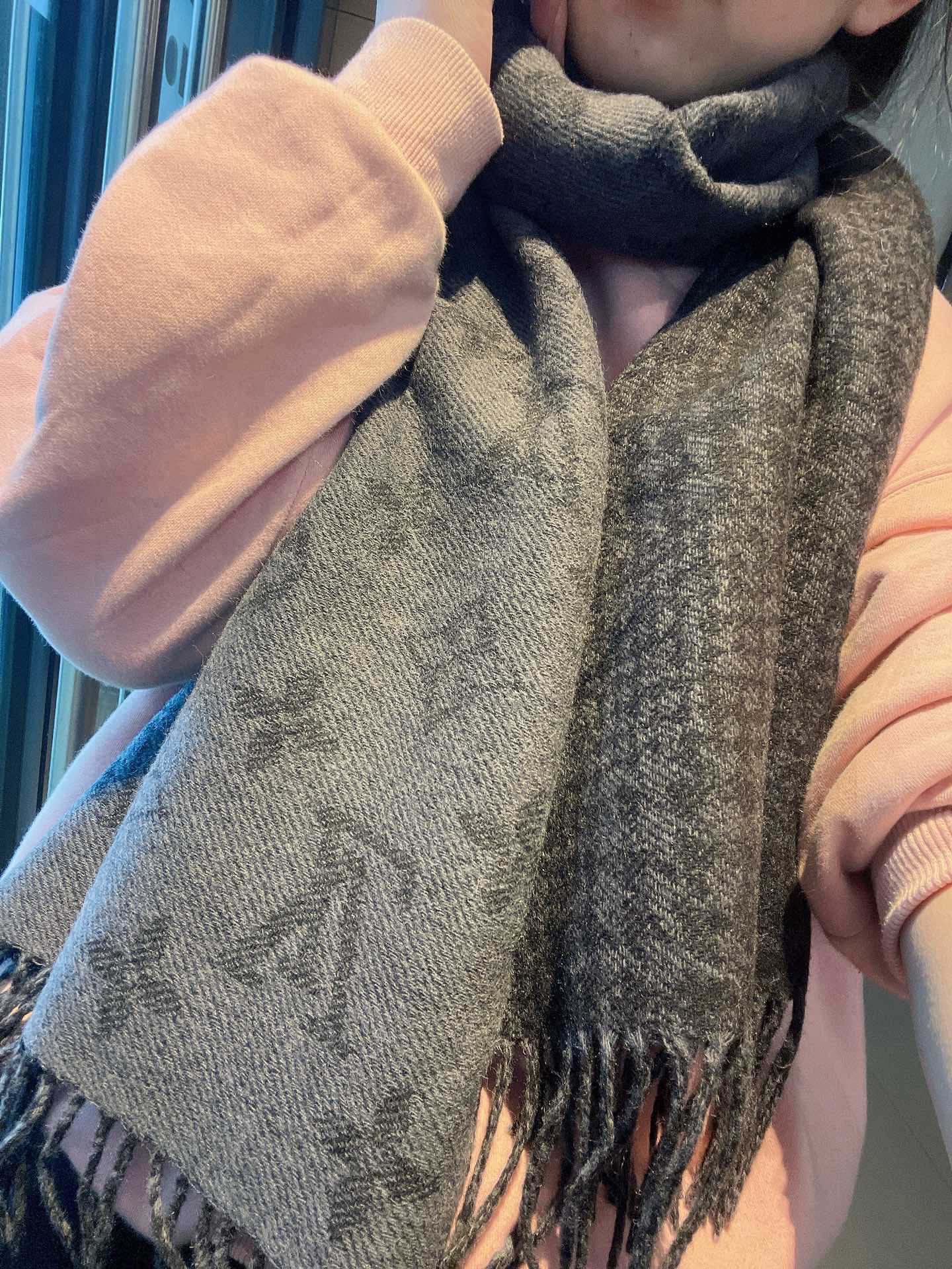 Двусторонний шарф LV Monogram - Смесь шерсти и кашемира - Серый - 1