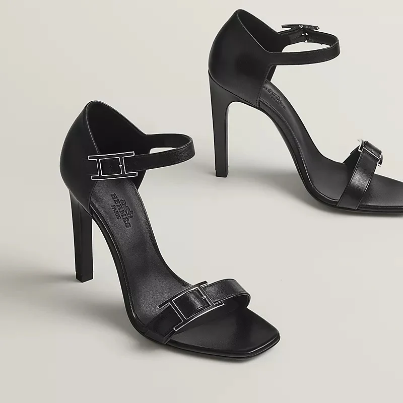 Босоножки Hermes 2024 на высоком каблуке 7 см - черные