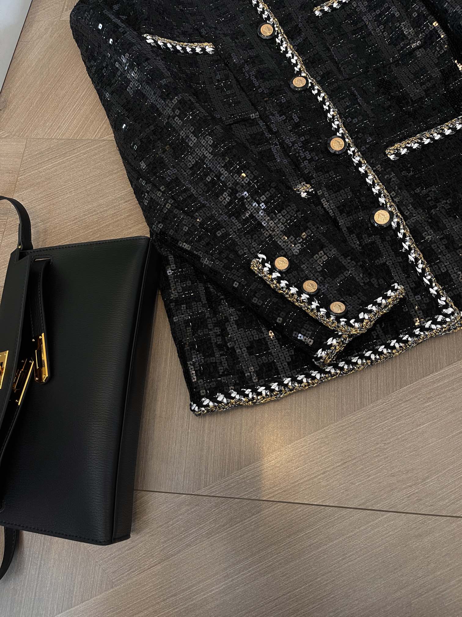 Chanel 2403 - Куртка, расшитая пайетками в стиле ?Полуночный свет?.