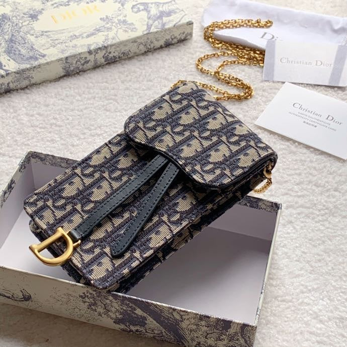 Dior 链条手机包