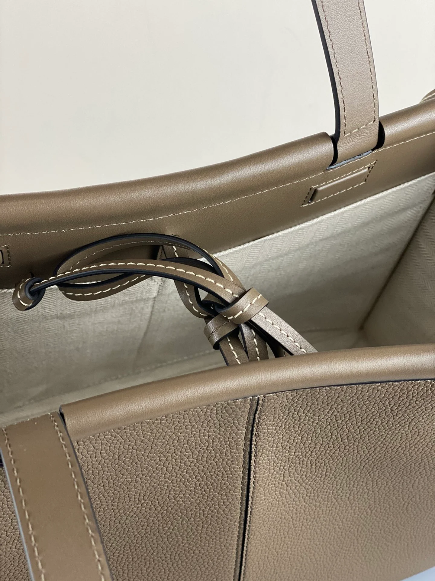 Сумка-подушка Loewe, маленькая, 3