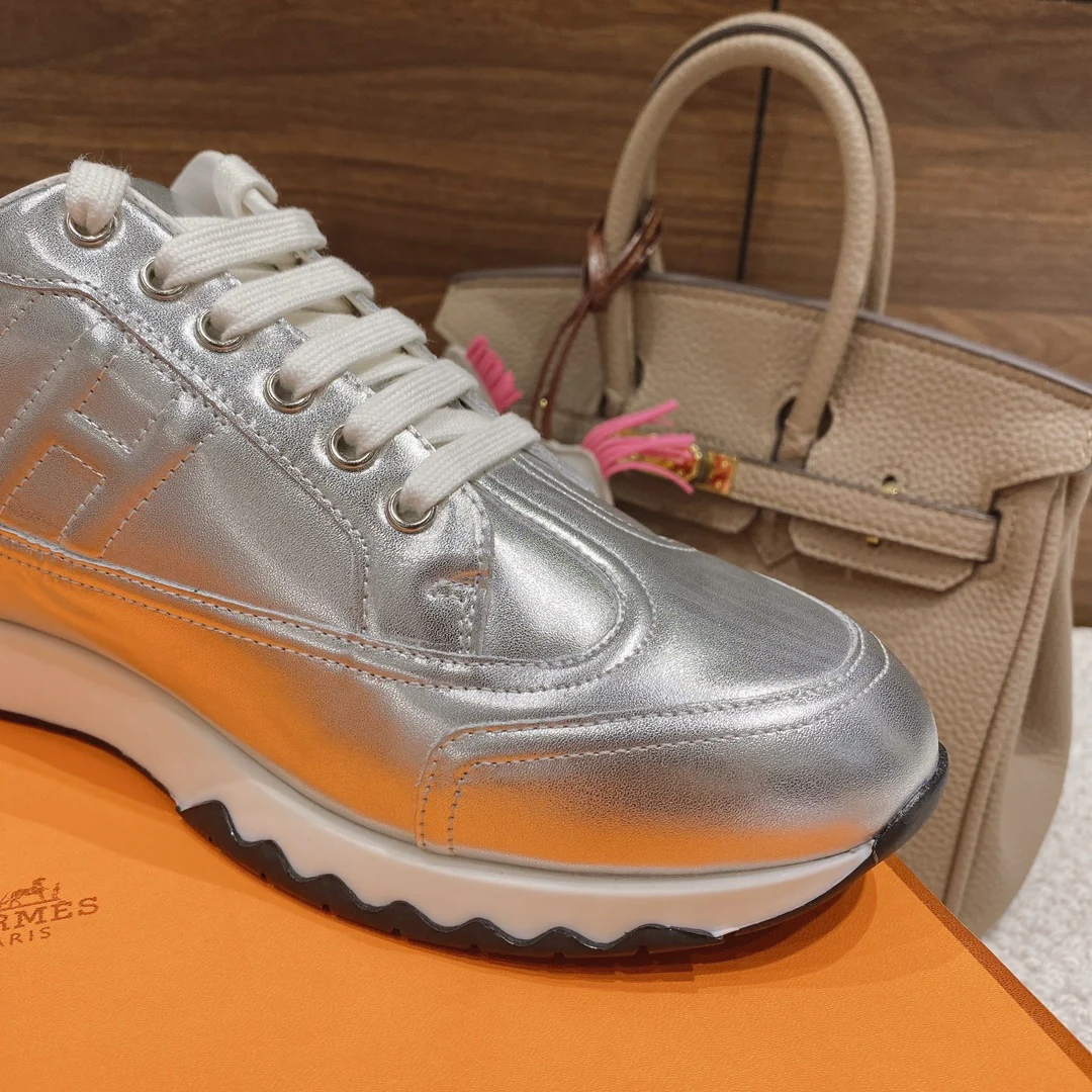 Новинка весны 2022 года от Hermes - Кожаные повседневные кроссовки - Унисекс - Серебристые