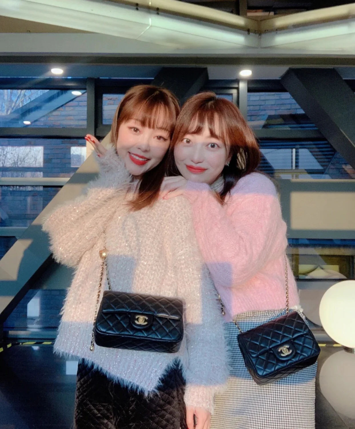 Chanel 23c Gold Ball Mini Black