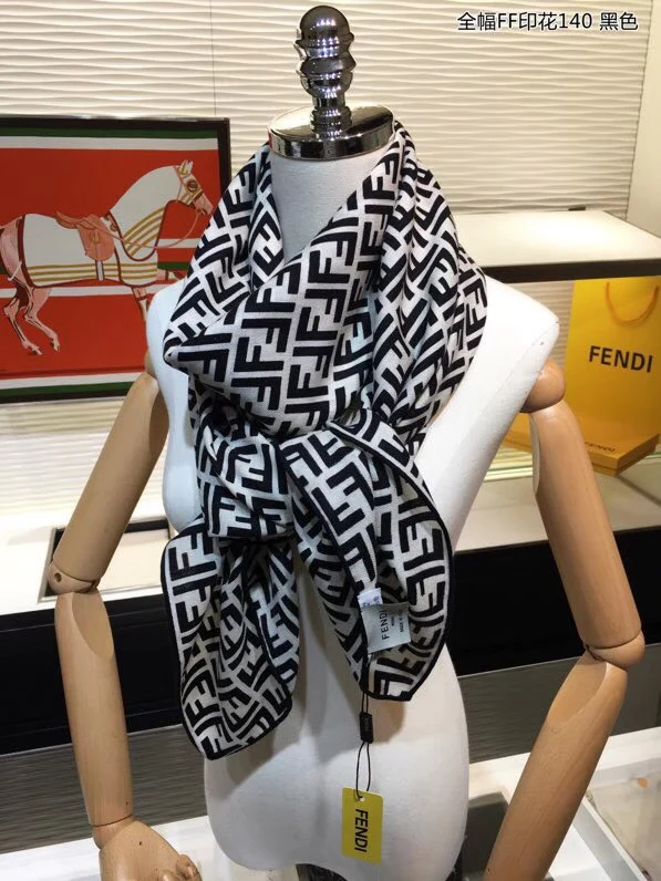 Fendi - Шарф с принтом FF во всю ширину - 140 - Кашемировый шелковый шарф