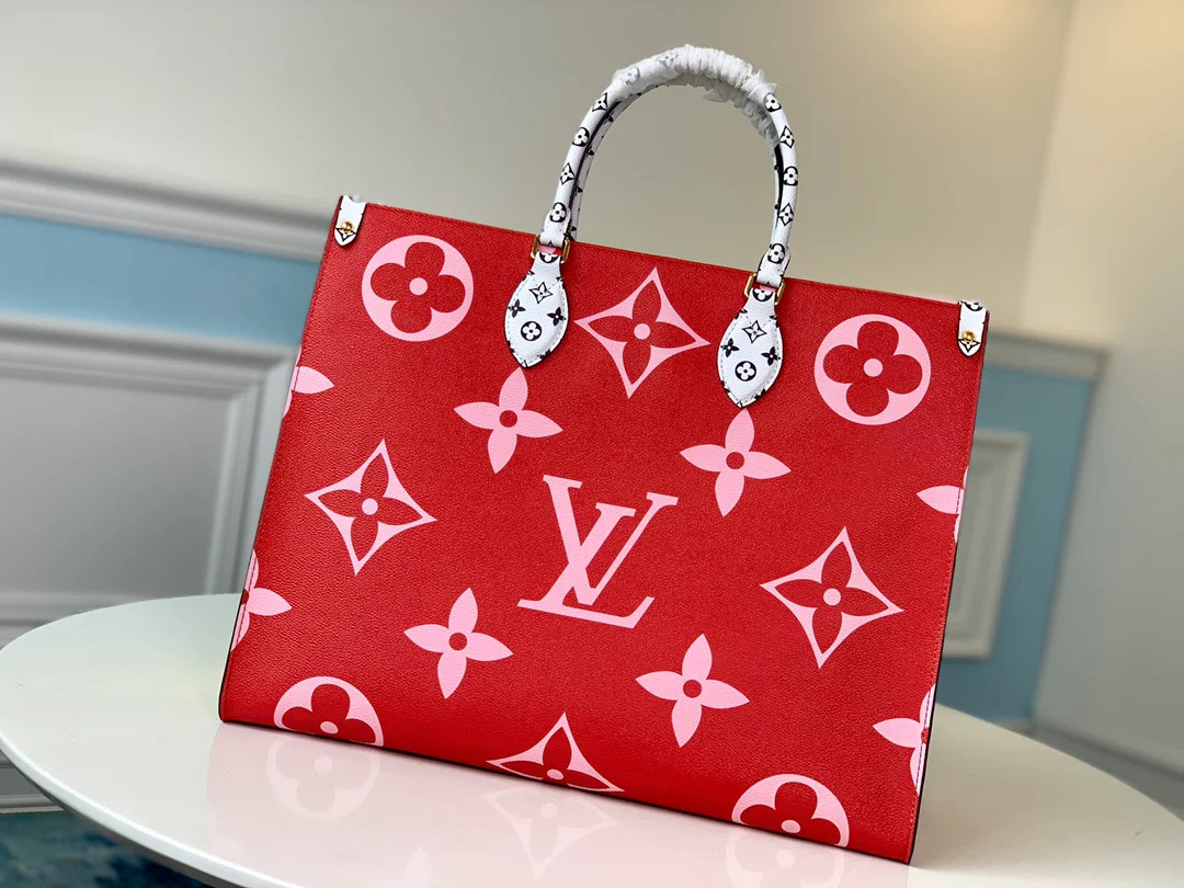 m44569-LV-onthego-handbag