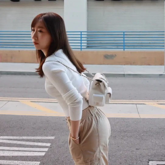 Chanel - Новая маленькая сумка через плечо Tank Duma - Два боковых кармана - Белая - 1