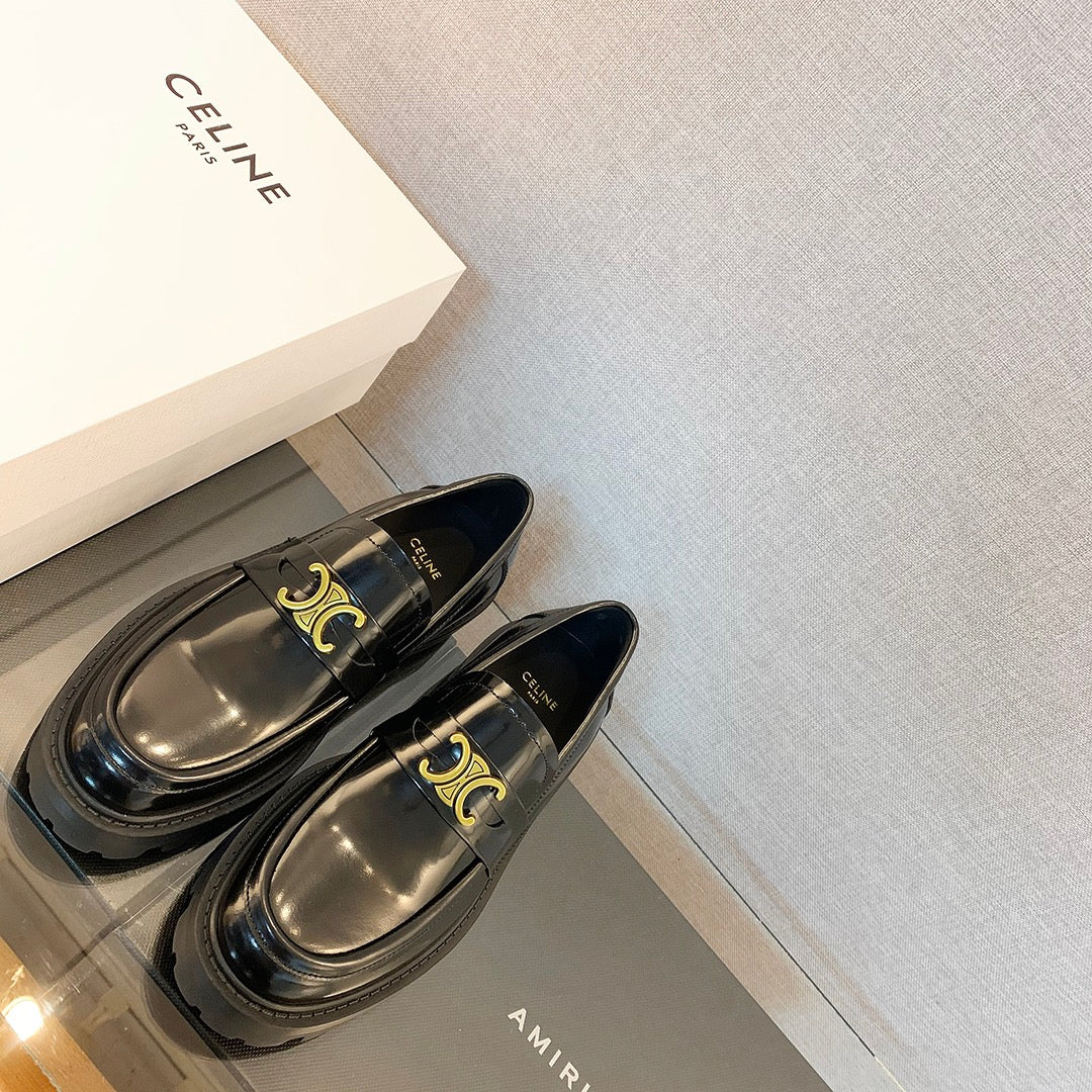 Новинка сезона весна/лето 2023 от Celine - Лоферы Arc de Triomphe - Черные