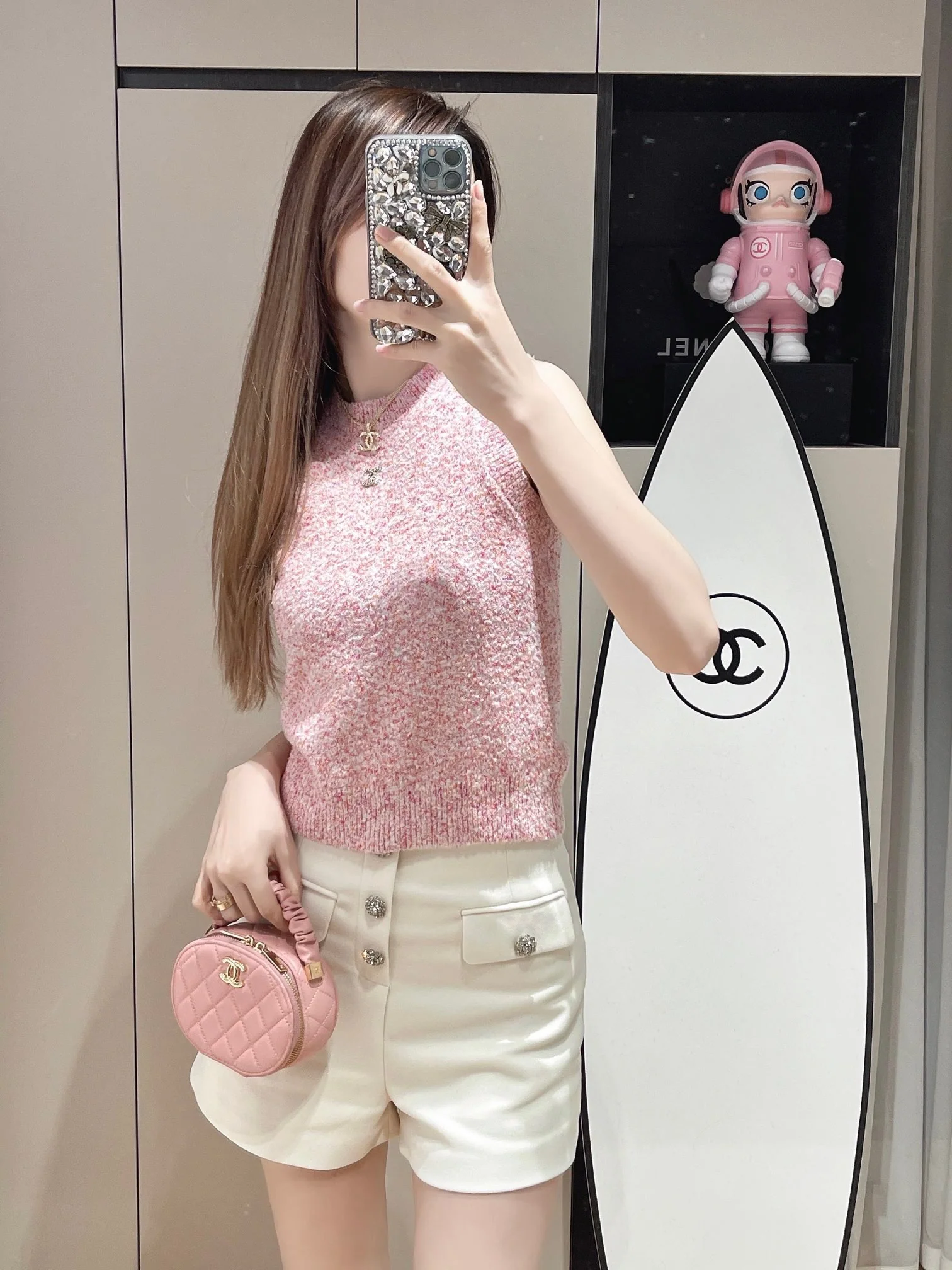 Вязаный жилет Chanel 2403 цвета ?макарон? — розовый