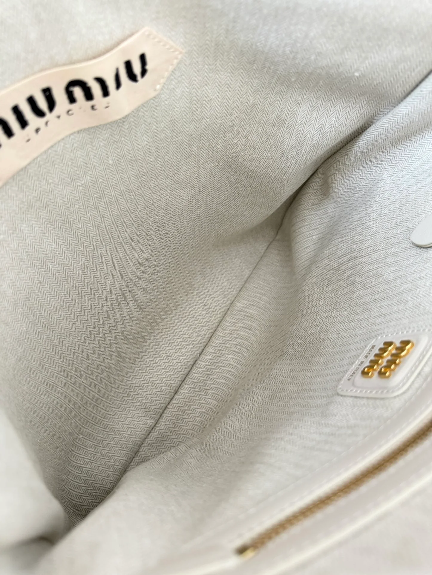 Miu Miu 520 Limited Edition - сумка-тоут Ivy (кожа в стиле пэчворк)