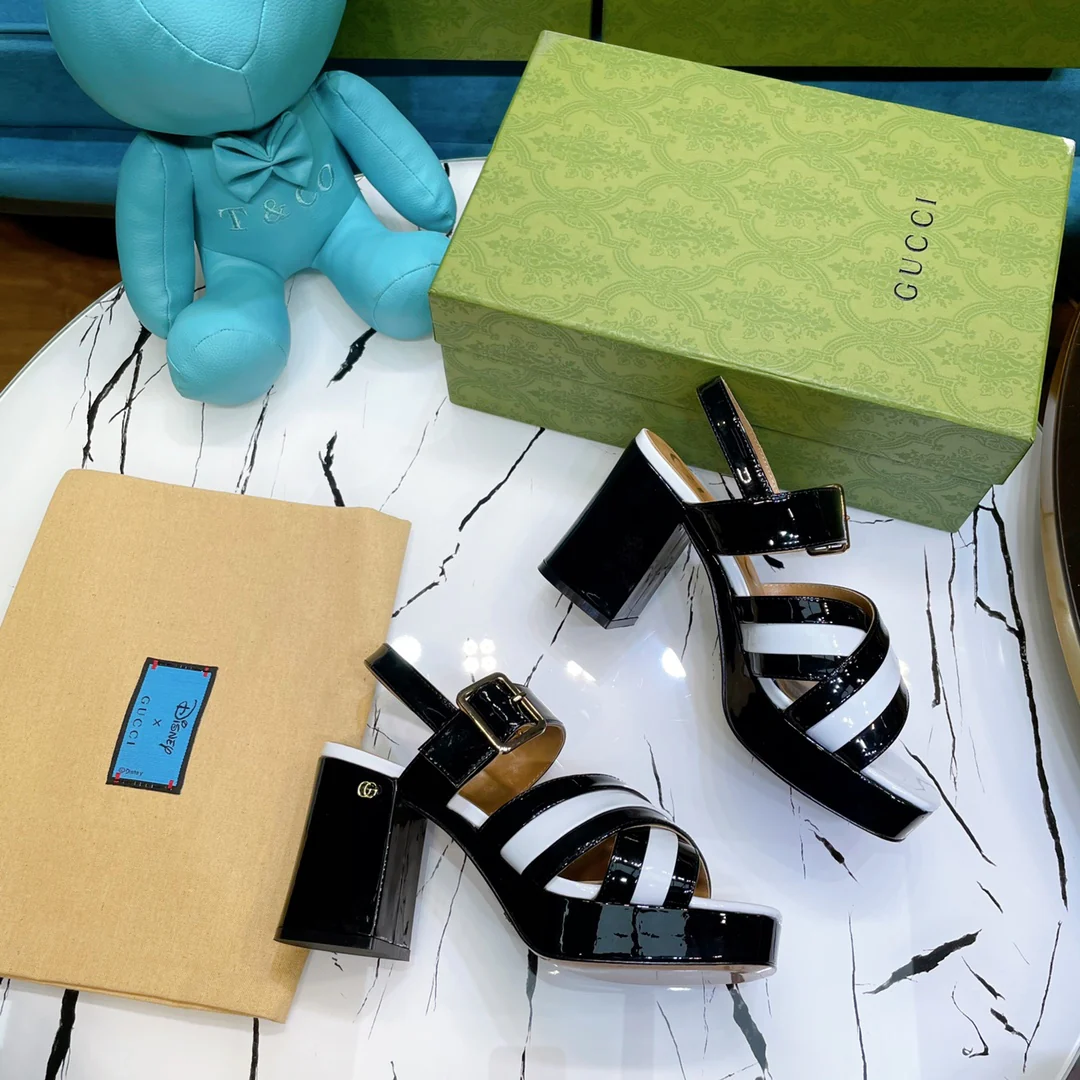 Босоножки на высоком каблуке Gucci