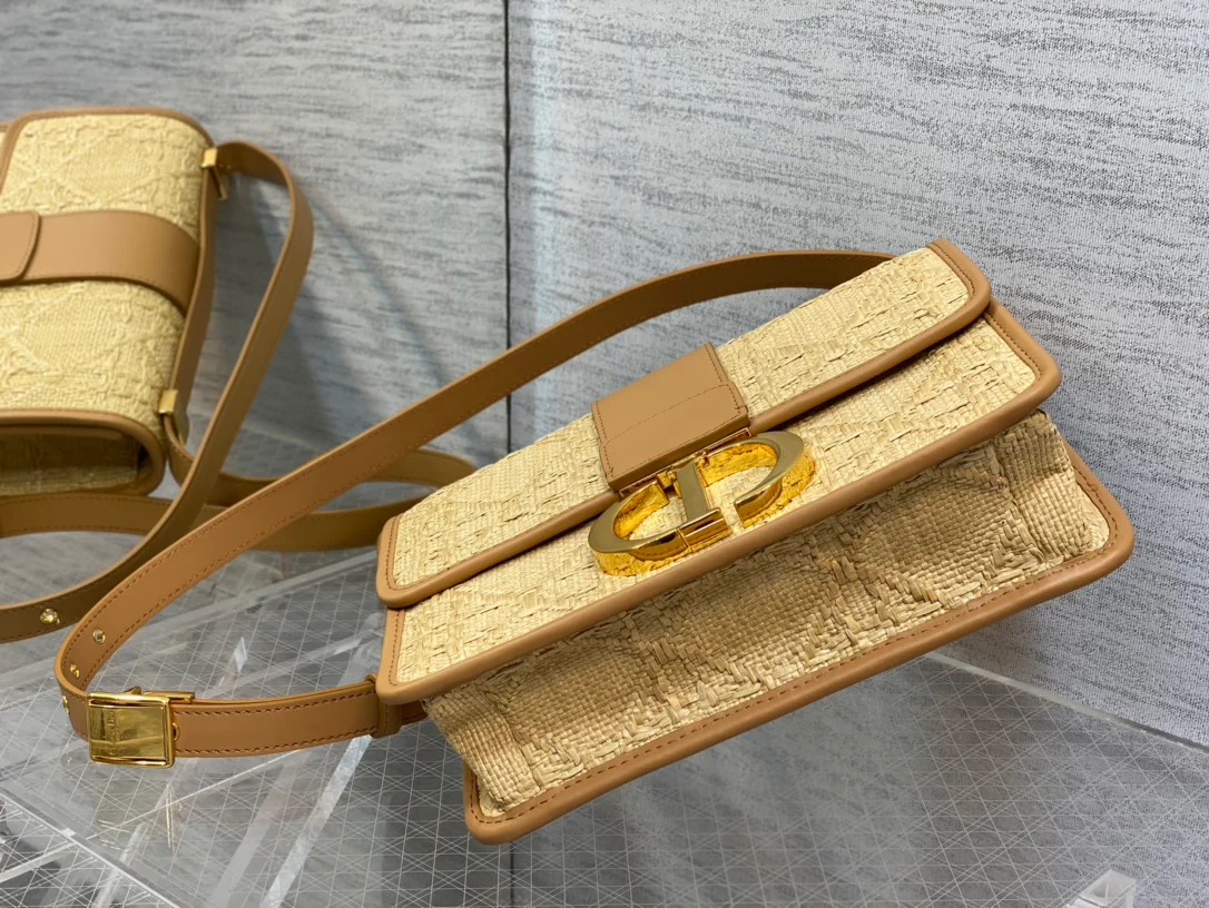 Chanel - сумка Montaigne - серия 30 - соломенная сумка ручной работы