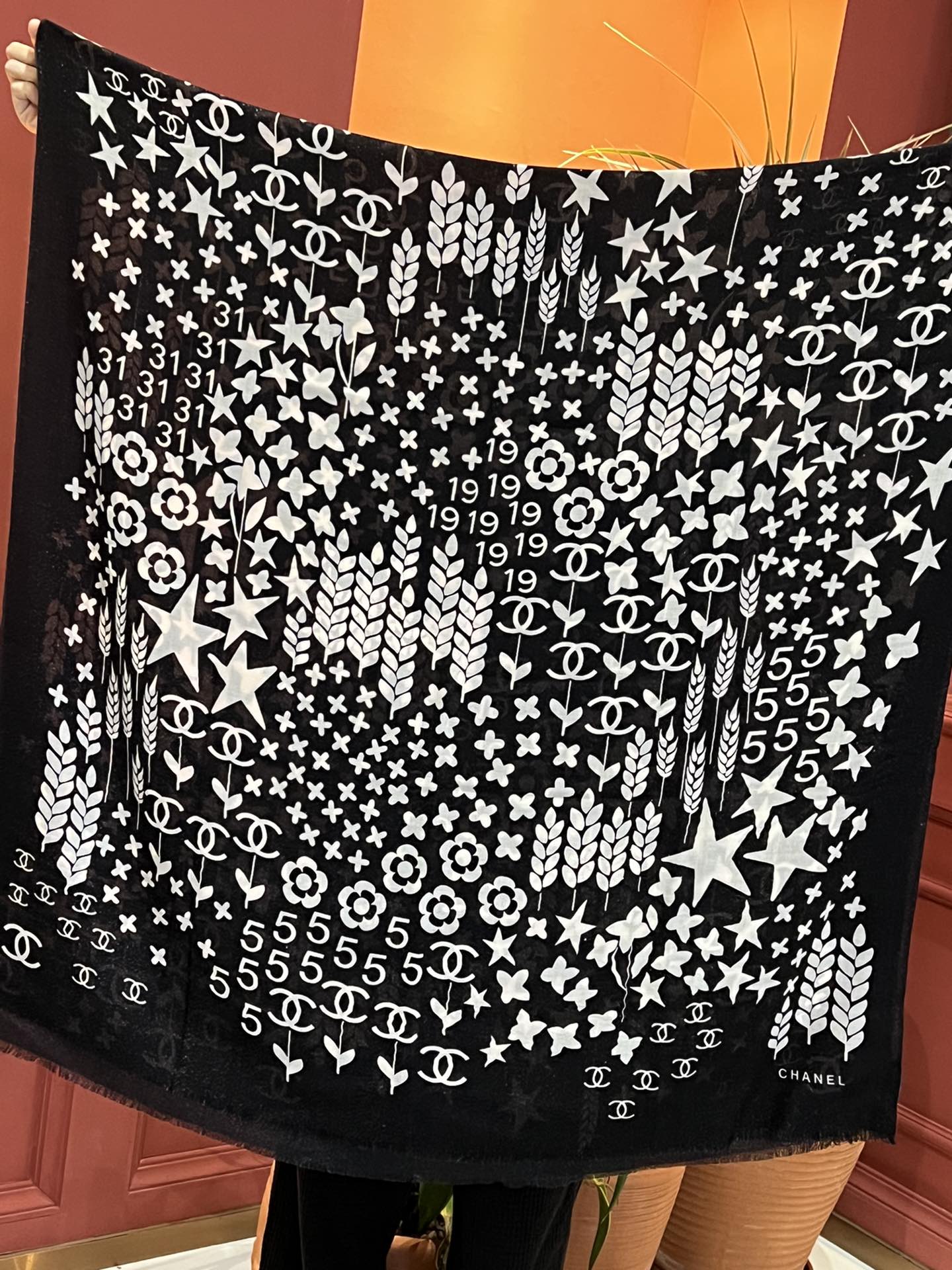 Chanel - Шарф с принтом в виде колосьев пшеницы - 110-200 см - Кашемир