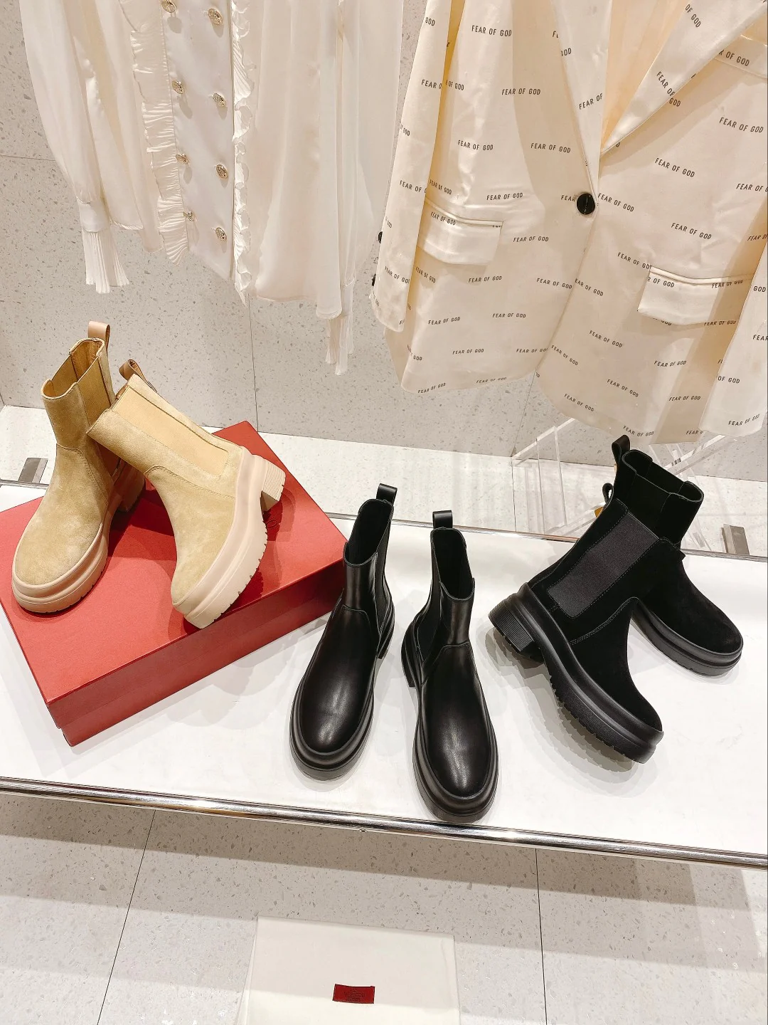 Ботинки на платформе до середины икры Valentino - черные