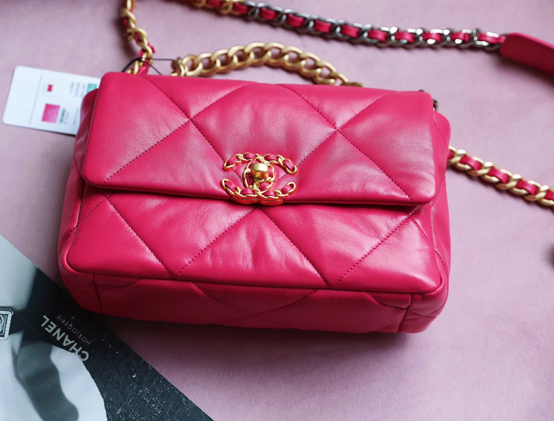 Сумка Chanel 19 - маленькая, розовая