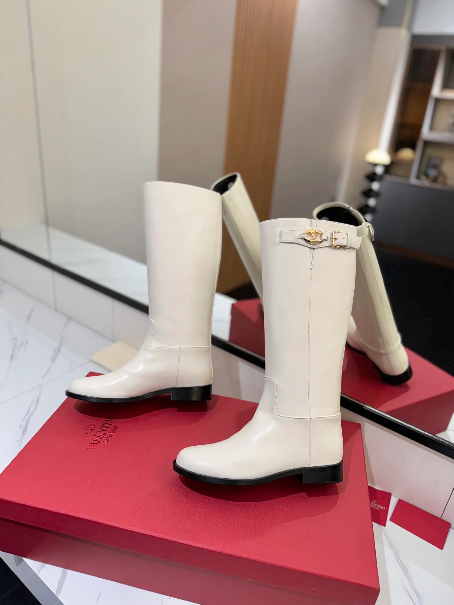 Ботинки для верховой езды Valentino 2024 - белые