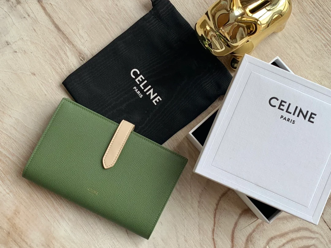 Длинный кошелек Celine - Кошелек с ремешком из крупнозернистой телячьей кожи - 11