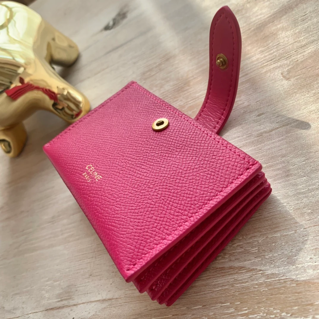 Celine 粒面牛皮风琴卡包